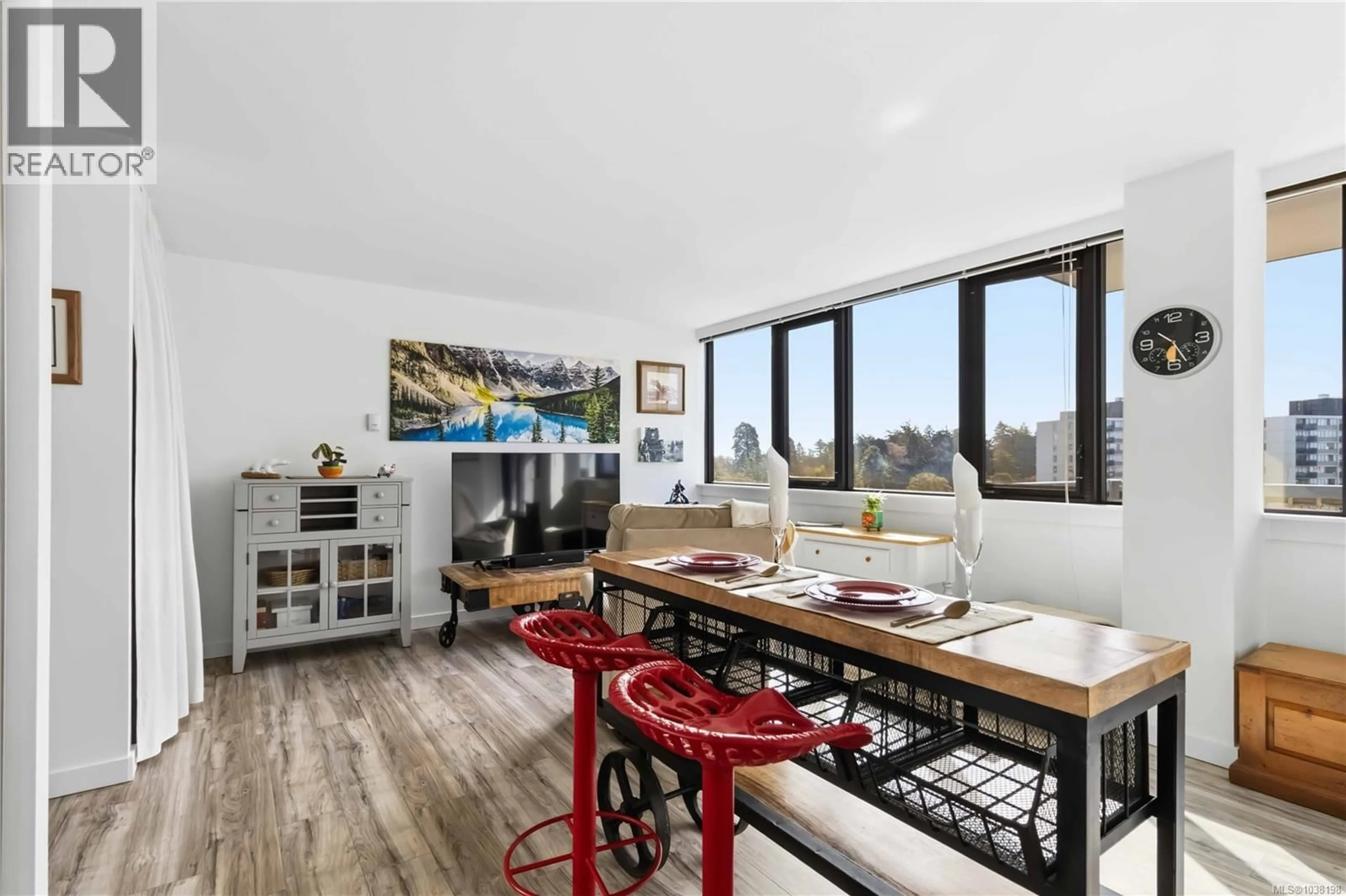 Open concept kitchen, unknown for 1007 - 647 MICHIGAN STREET, Victoria British Columbia V8V2P7