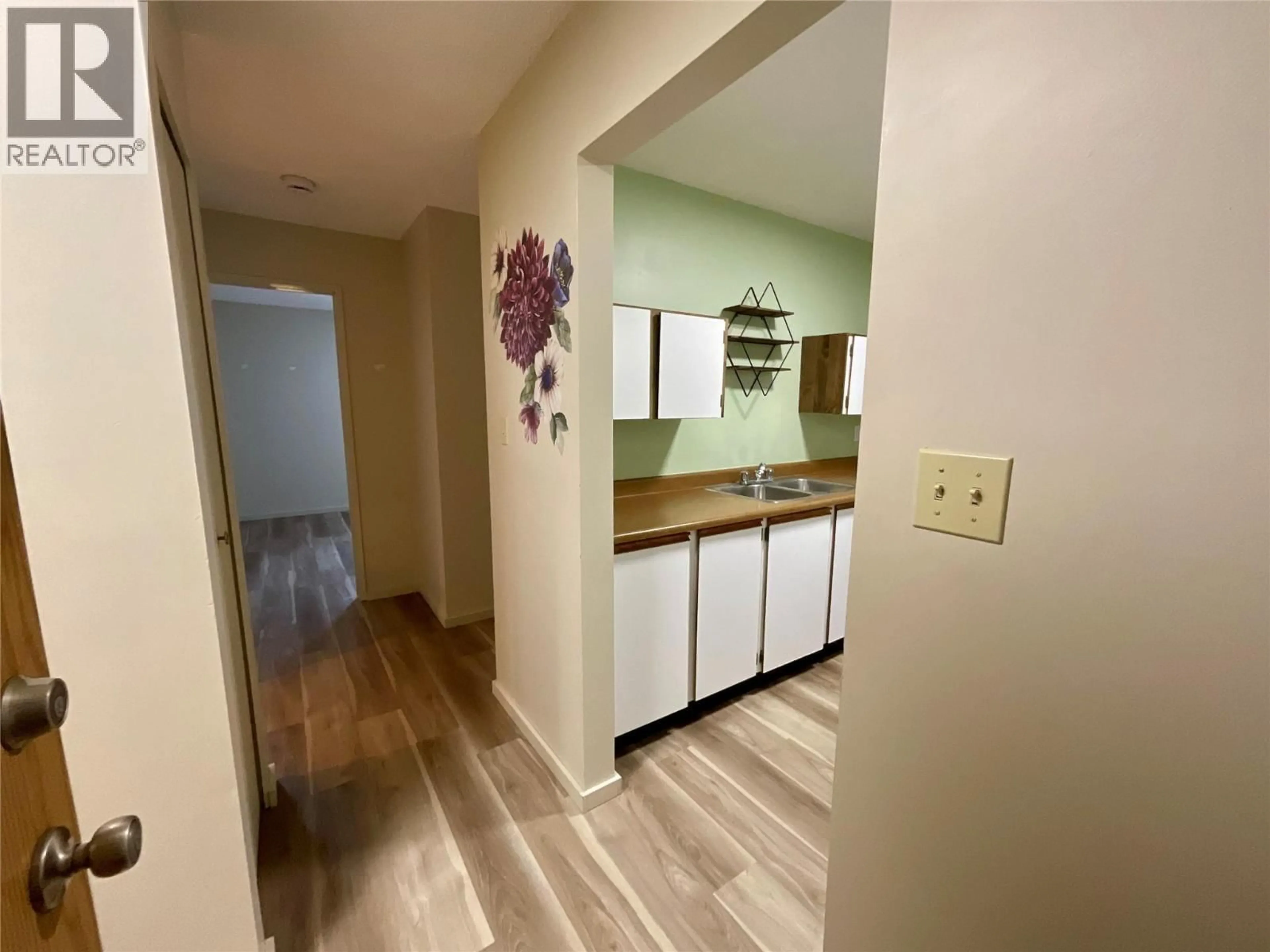 Unknown for 103 - 320 NORTHGATE OTHER, Tumbler Ridge British Columbia V0C2W0