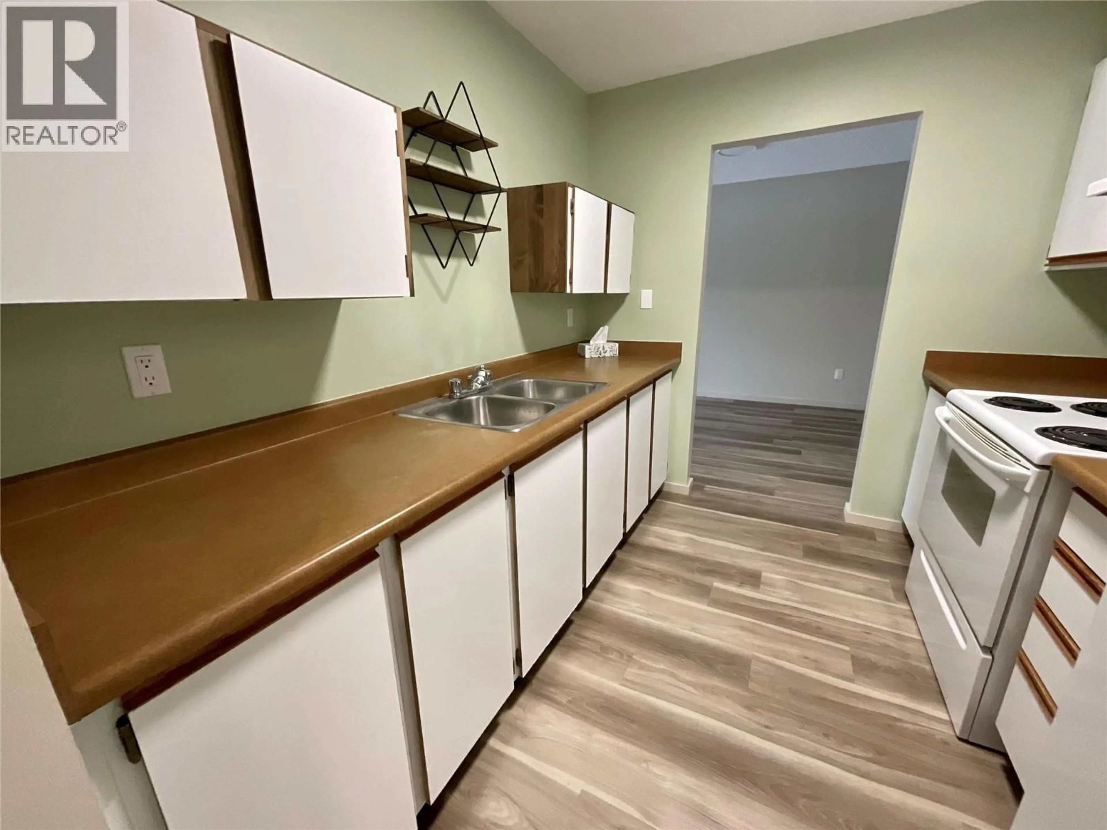 Unknown for 103 - 320 NORTHGATE OTHER, Tumbler Ridge British Columbia V0C2W0