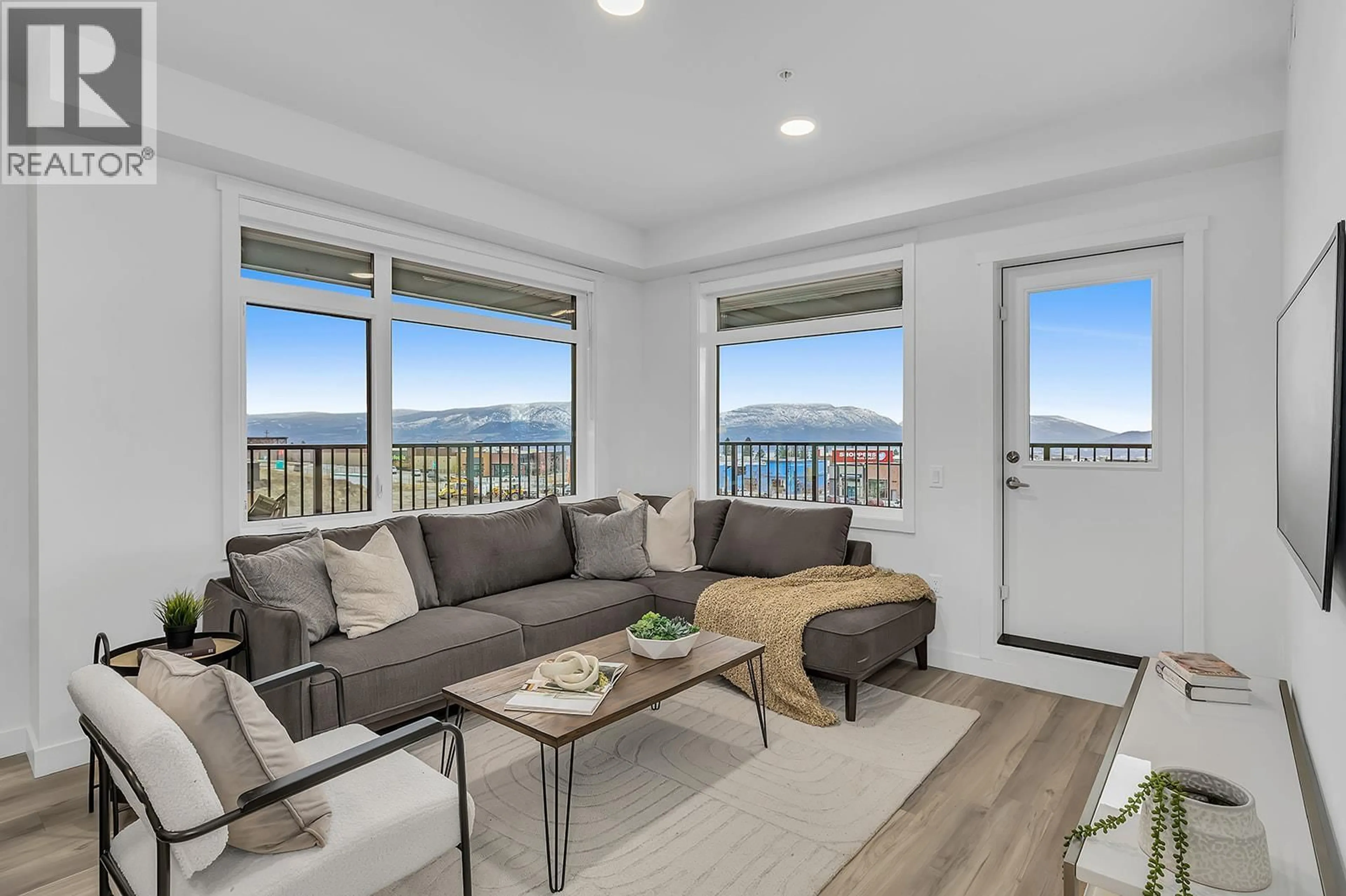 Living room with furniture, unknown for 301 - 1111 FROST ROAD, Kelowna British Columbia V1W0G7