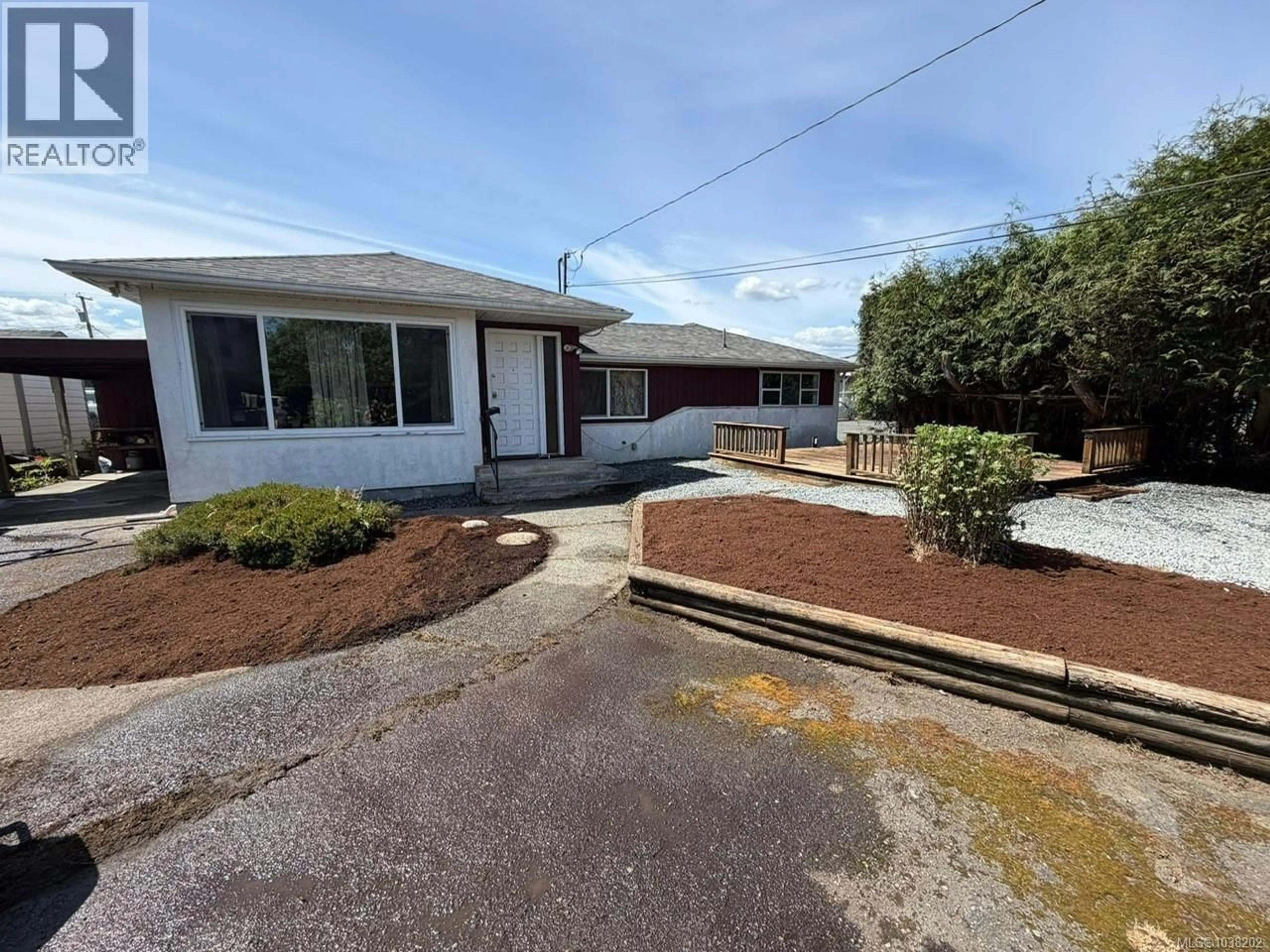 A pic from outside/outdoor area/front of a property/back of a property/a pic from drone, street for 5810 ALDERLEA STREET, Duncan British Columbia V0R1R0