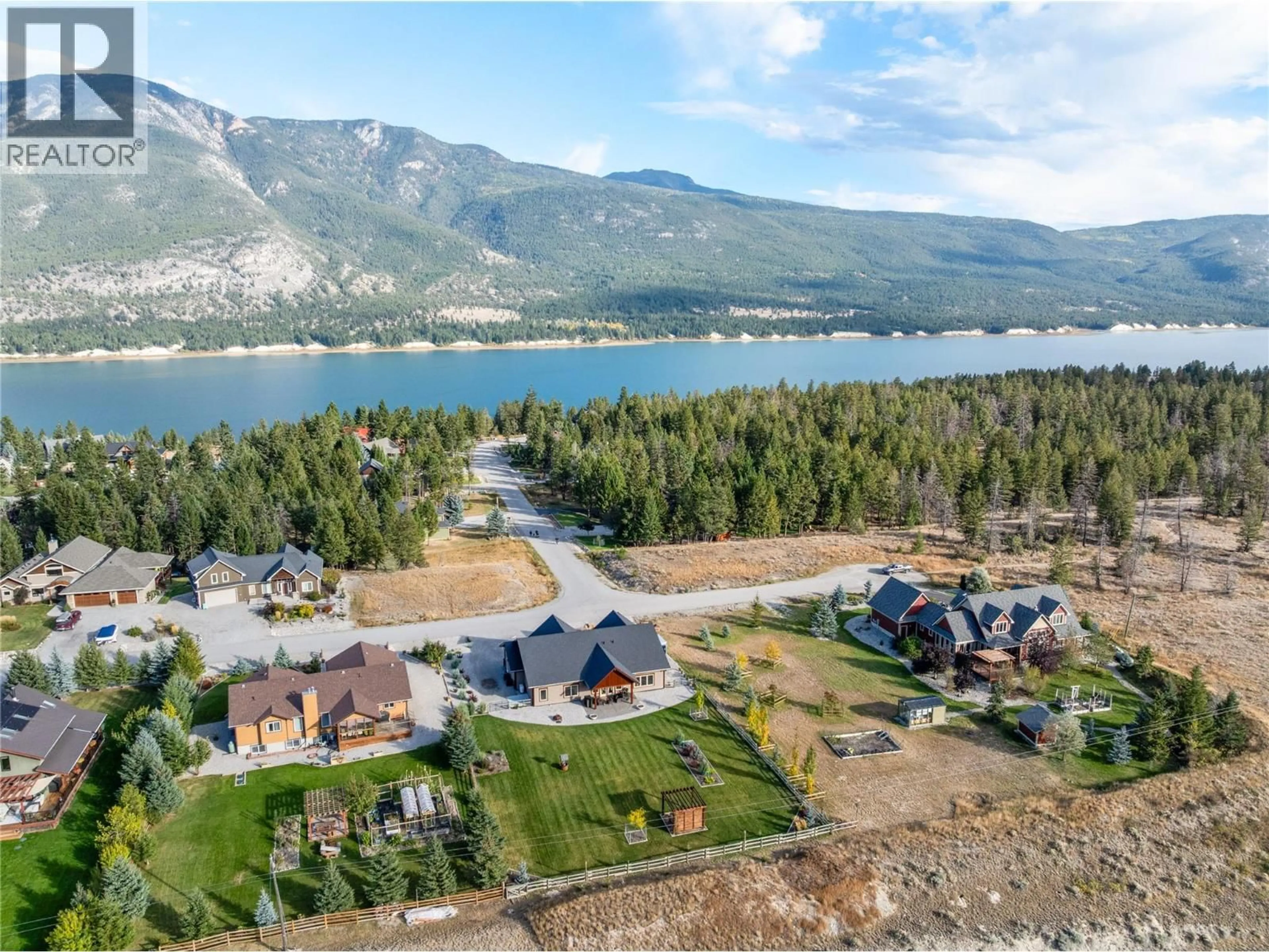A pic from outside/outdoor area/front of a property/back of a property/a pic from drone, water/lake/river/ocean view for 6909 COLUMBIA RIDGE DRIVE, Fairmont Hot Springs British Columbia V0B1L2
