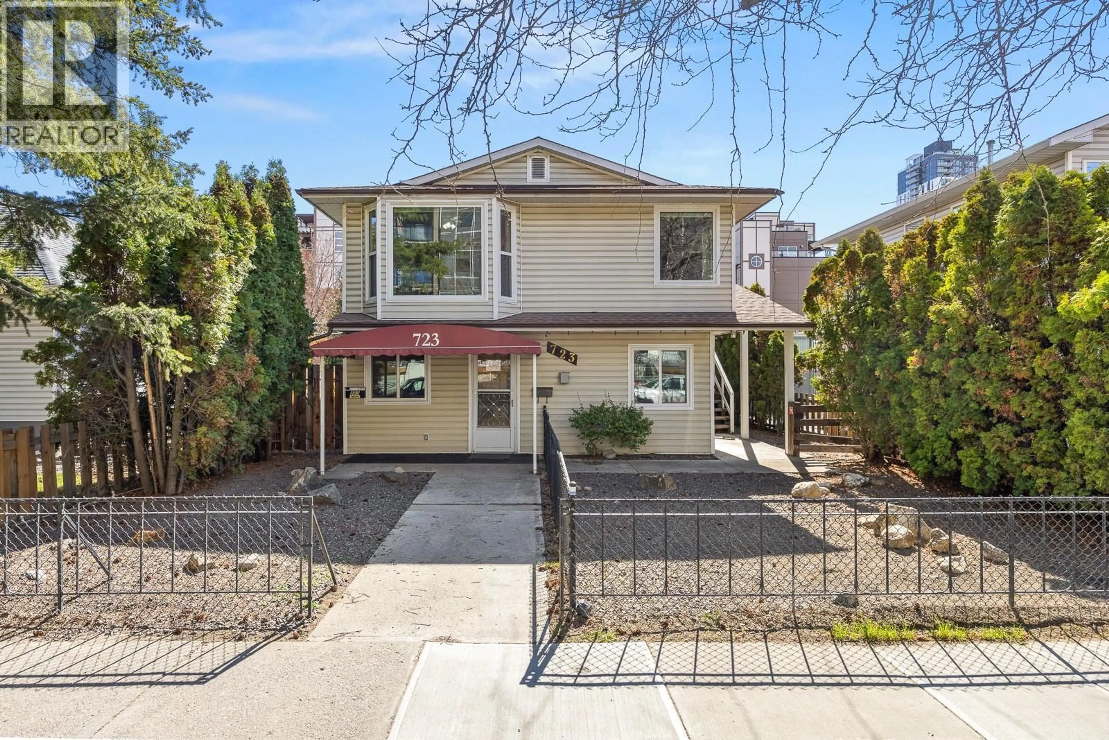 Unknown for 723 STOCKWELL AVENUE, Kelowna British Columbia V1Y6W1