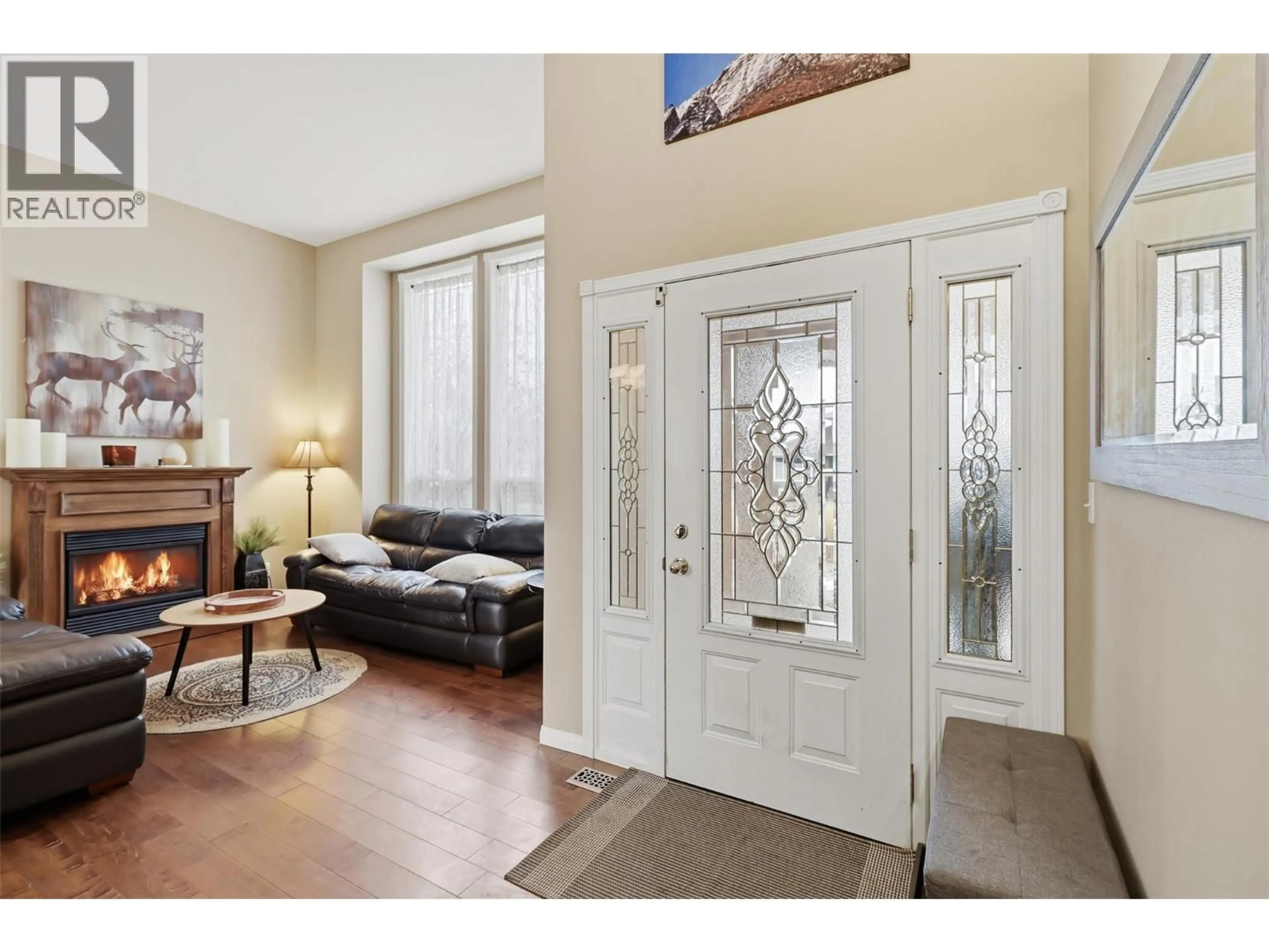 Indoor entryway for 1121 BURGESS WAY, Kamloops British Columbia V1S1S9