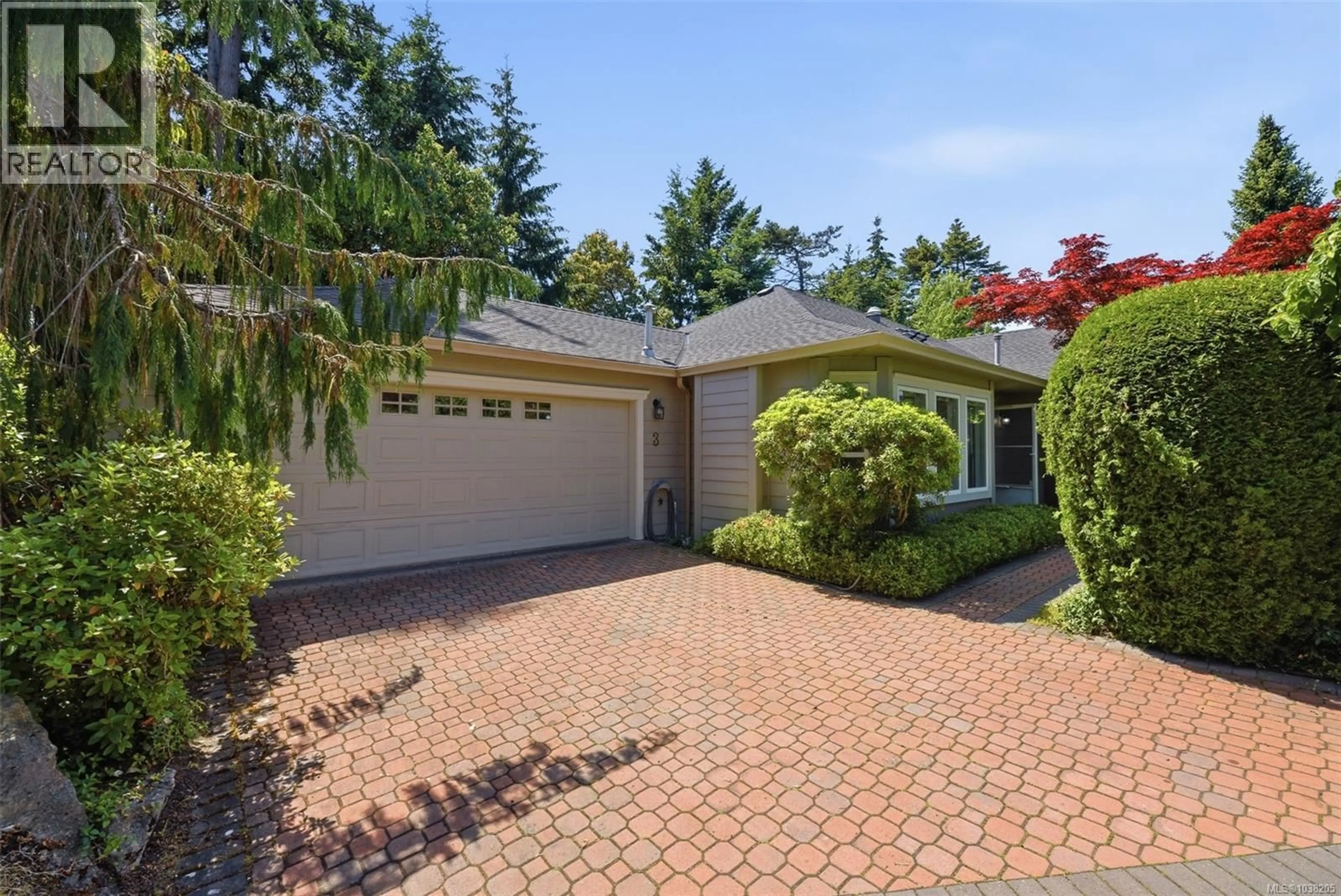 Unknown for 3 - 118 ALDERSMITH PLACE, View Royal British Columbia V9A7M9
