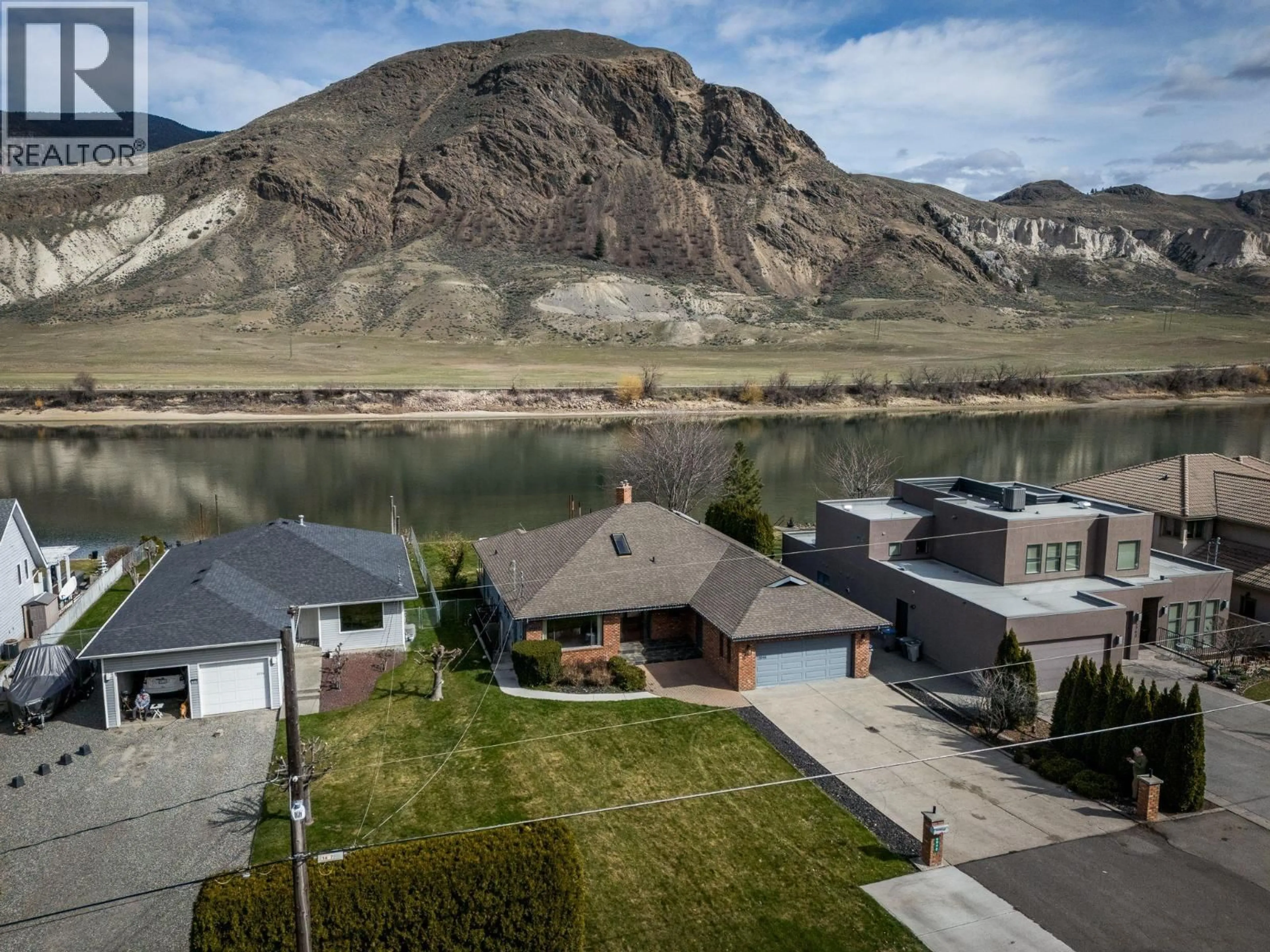 A pic from outside/outdoor area/front of a property/back of a property/a pic from drone, water/lake/river/ocean view for 6948 FURRER ROAD, Kamloops British Columbia V2C4V9