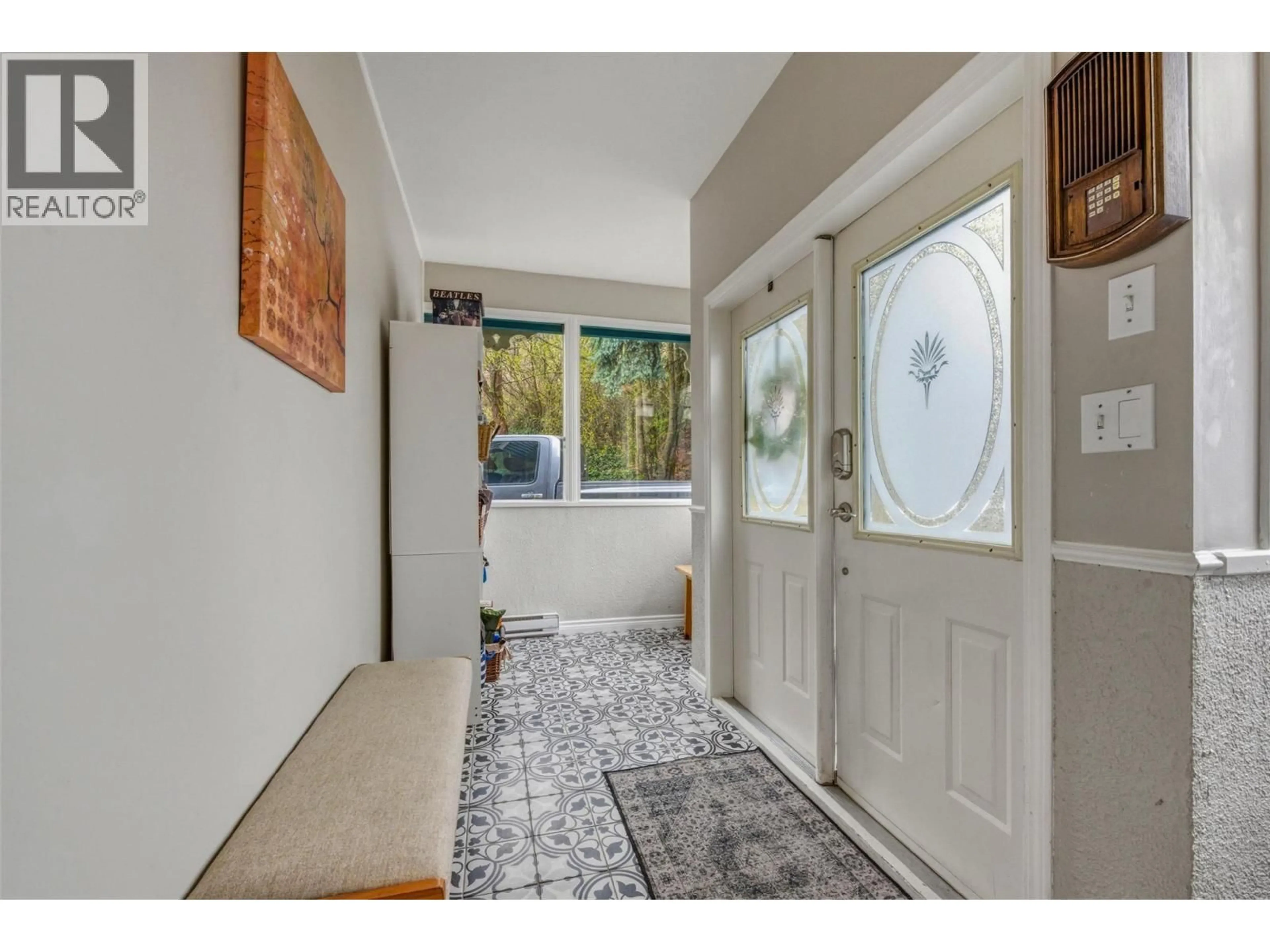 Indoor entryway for 6926 RUGG ROAD, Vernon British Columbia V1B3S9