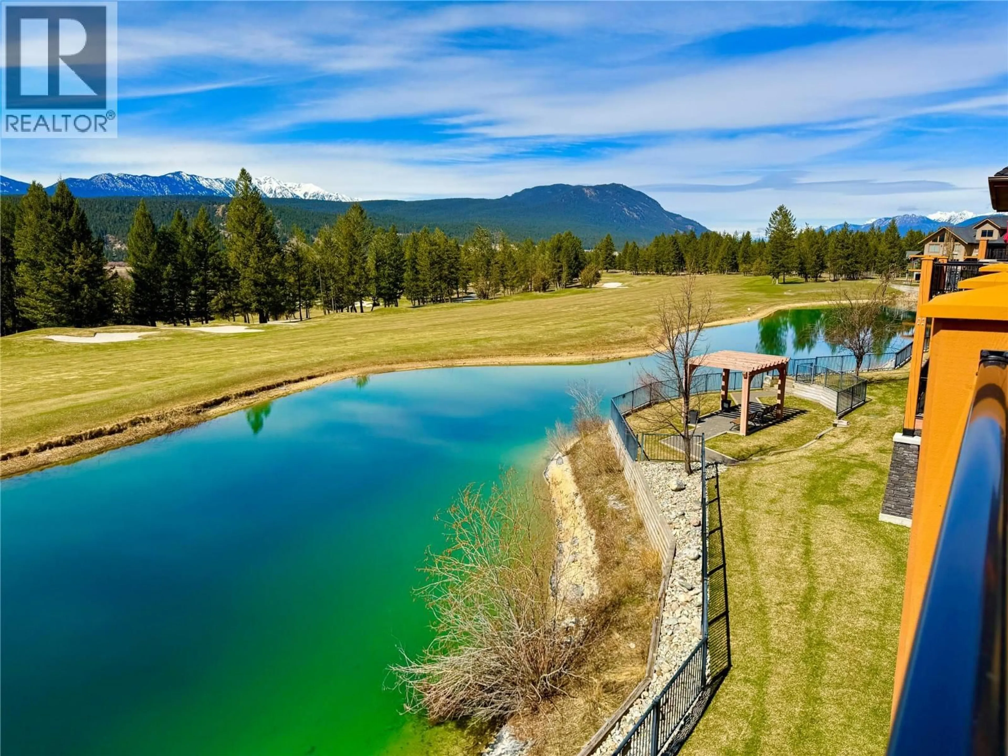 A pic from outside/outdoor area/front of a property/back of a property/a pic from drone, water/lake/river/ocean view for 233 - 200 BIGHORN BOULEVARD, Radium Hot Springs British Columbia V0A1M0