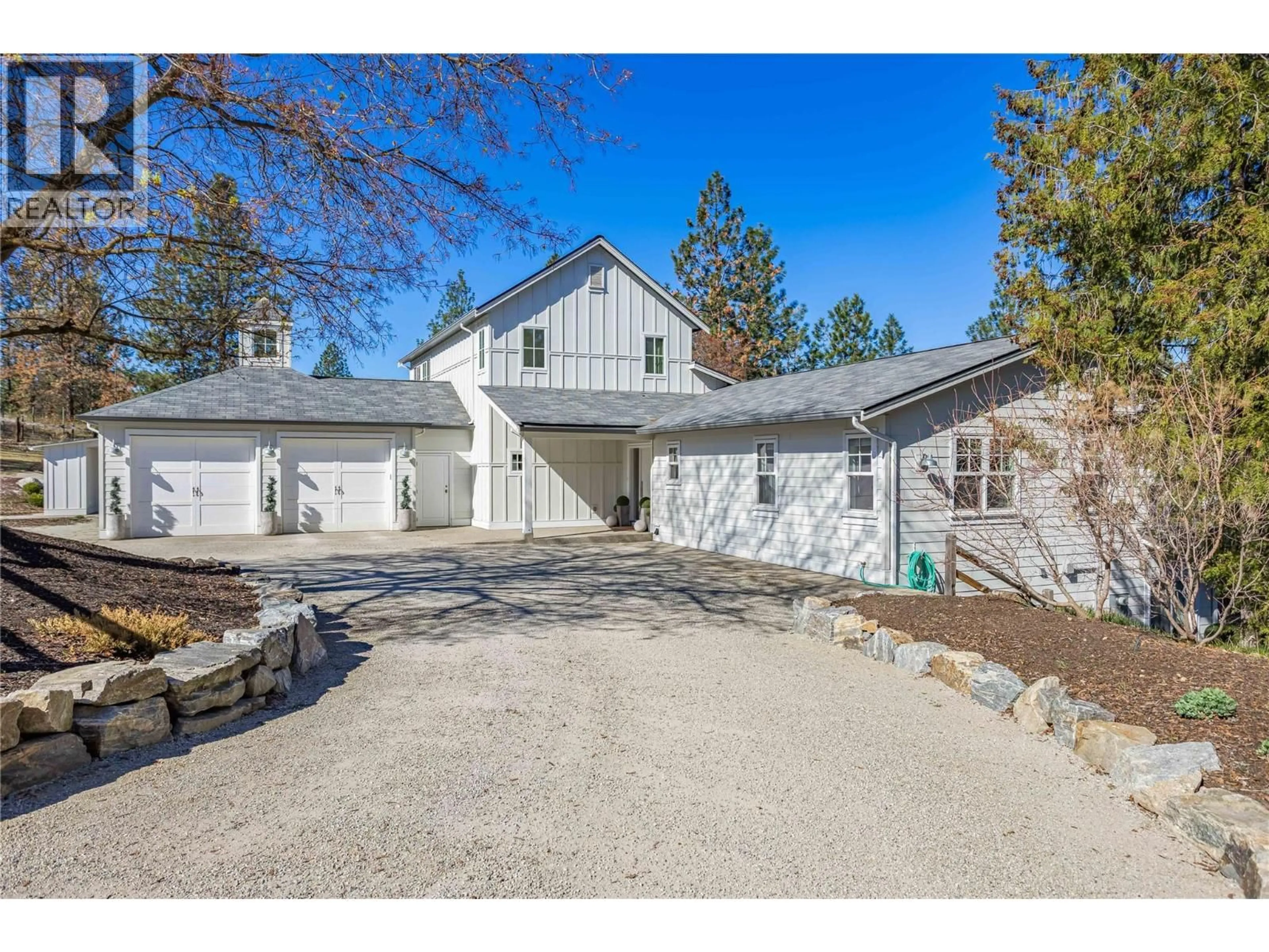 A pic from outside/outdoor area/front of a property/back of a property/a pic from drone, unknown for 2376 SAUCIER ROAD, Kelowna British Columbia V1W4B8