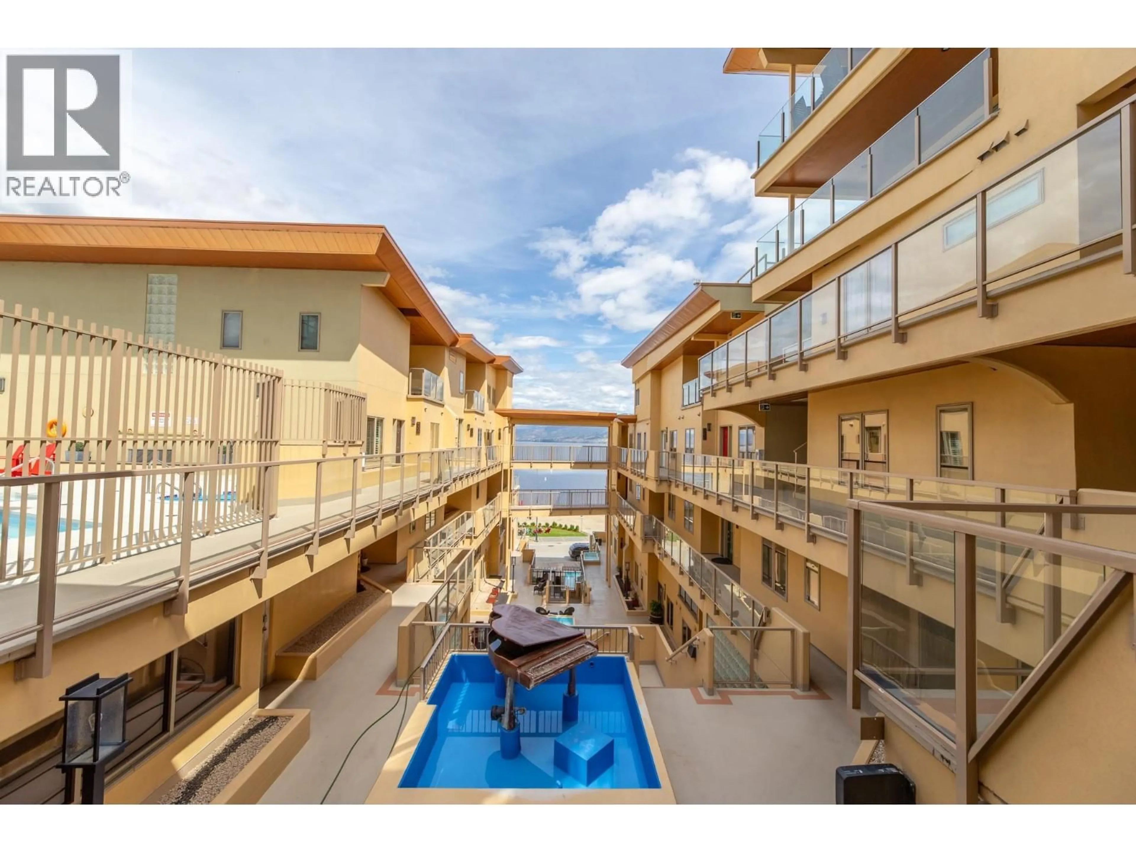Pool for 208 - 250 MARINA WAY, Penticton British Columbia V2A1H4