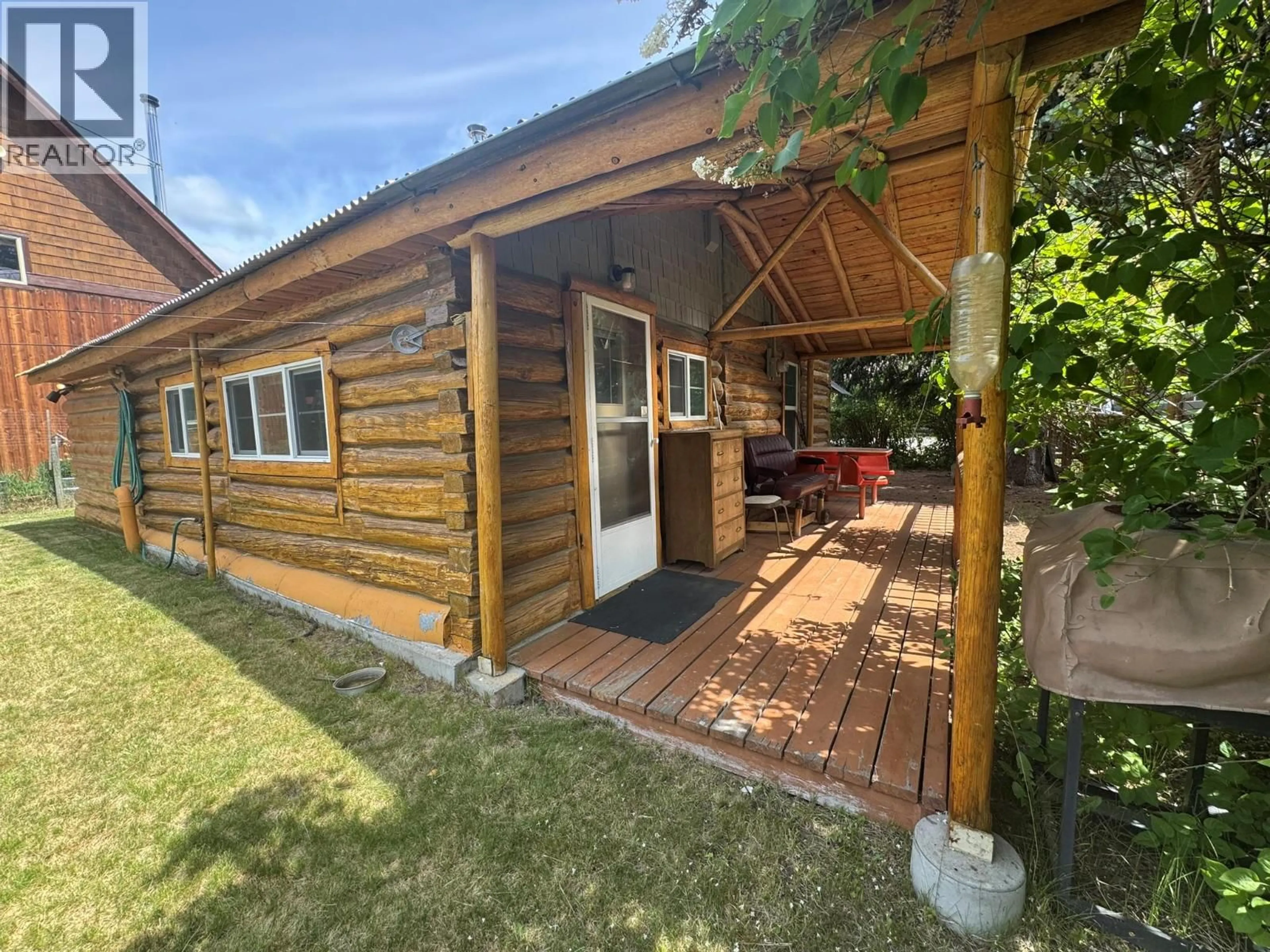 Patio, building for 2614 OTTER AVENUE, Coalmont-Tulameen British Columbia V0X1W0