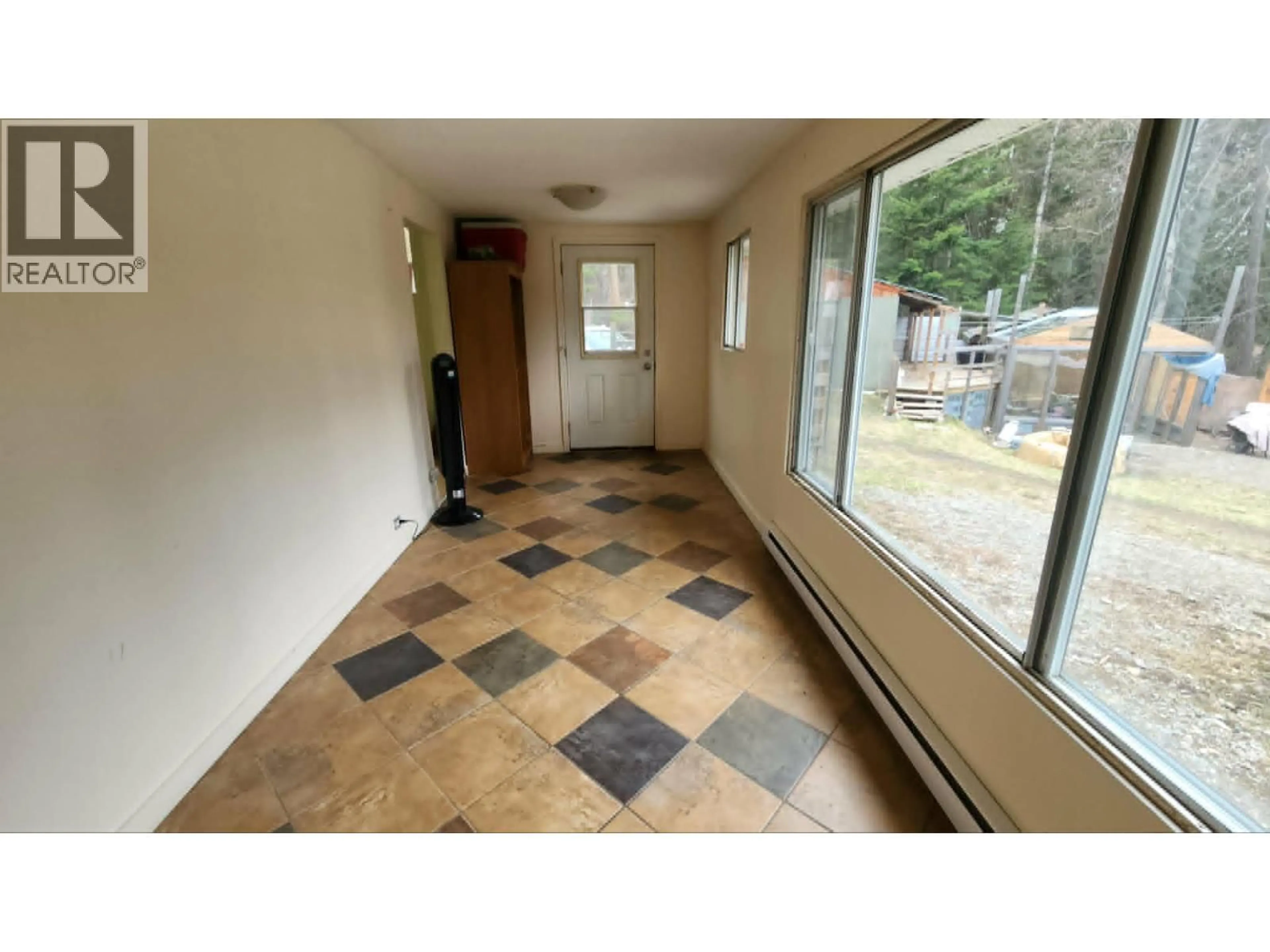 Unknown for 12 SPECHT ROAD, Cherryville British Columbia V0E2G3