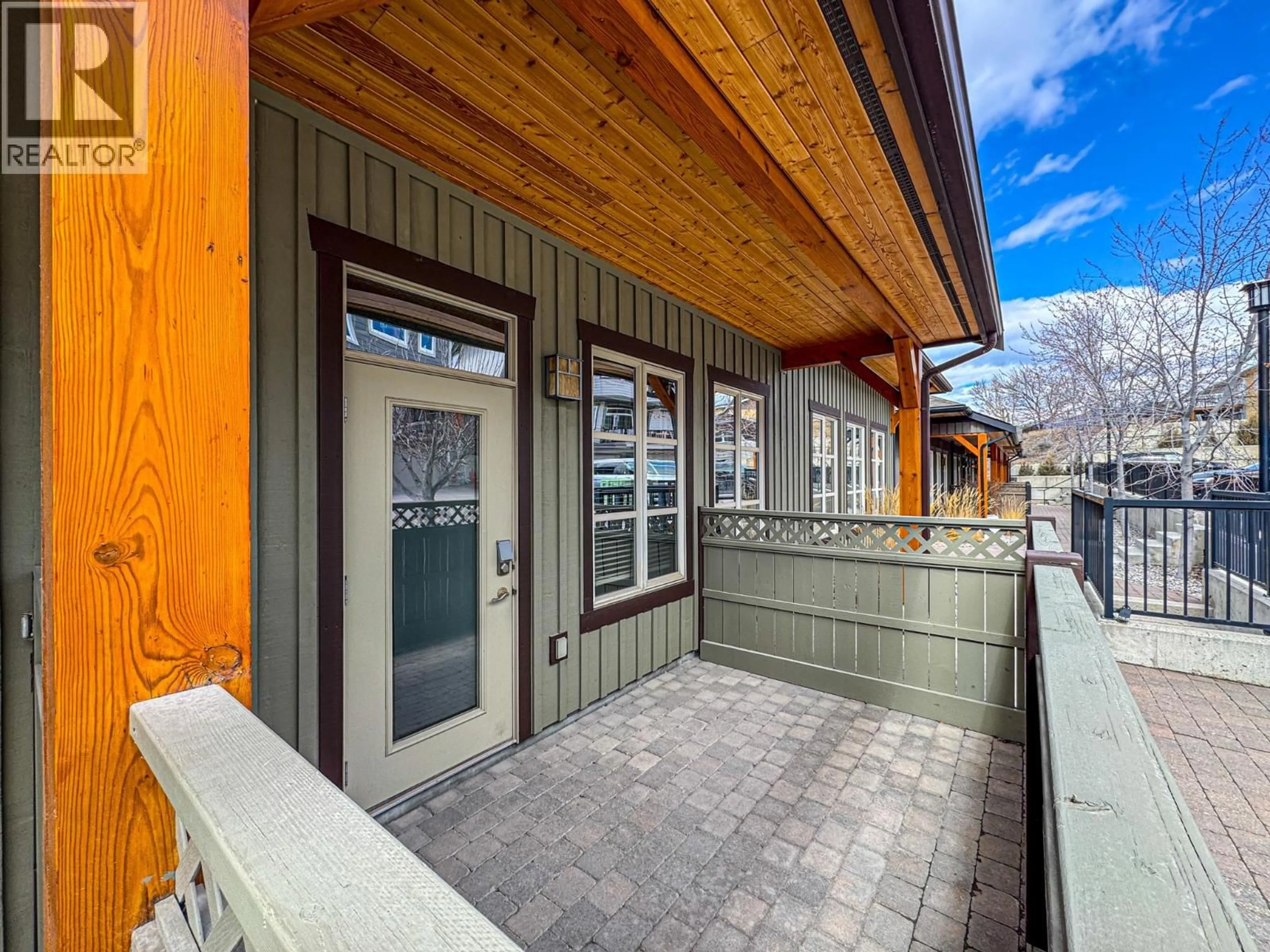 Patio, street for 207 - 901 7TH AVENUE, Invermere British Columbia V0A1K4