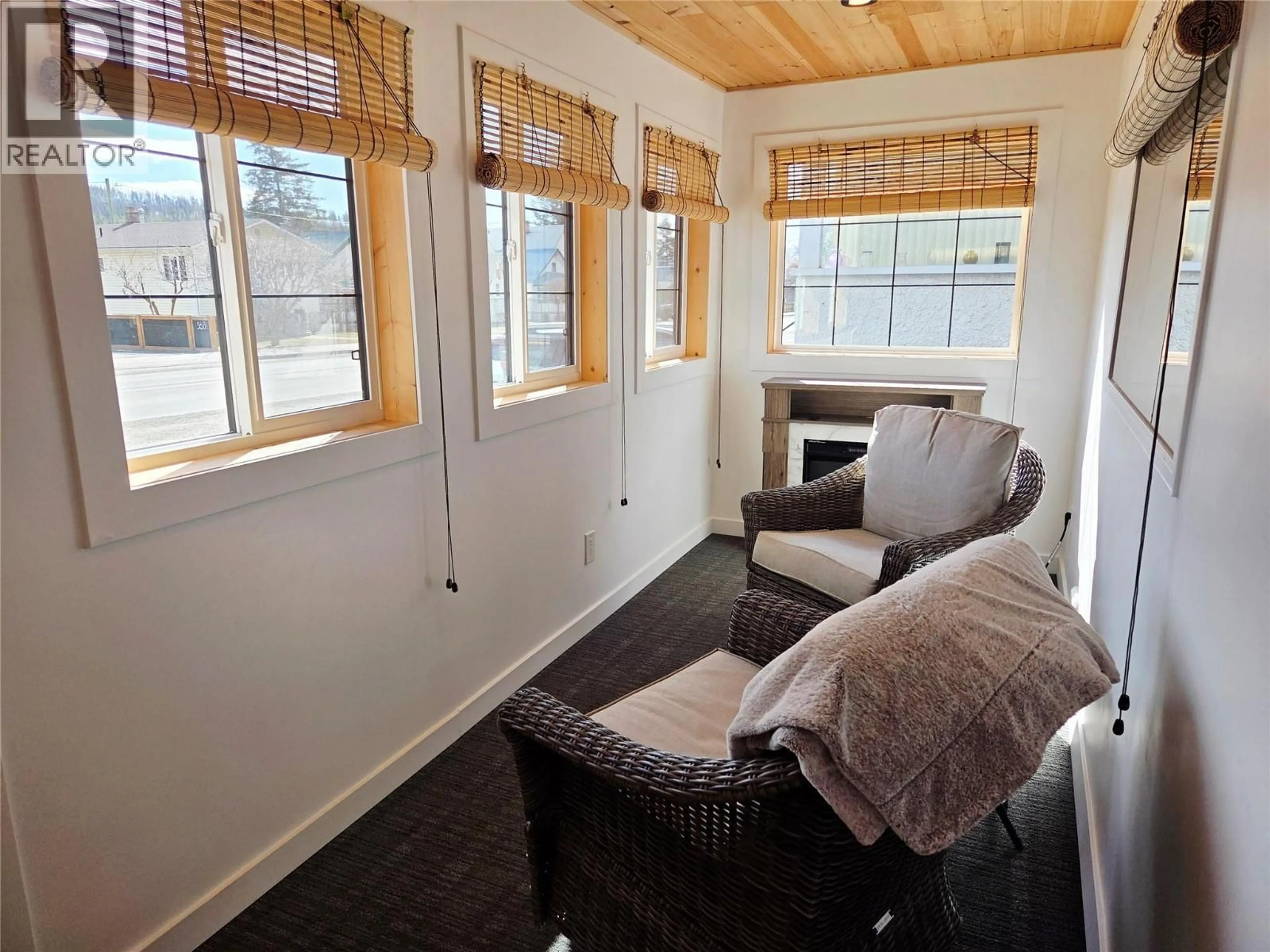 Unknown for 565 WALLINGER AVENUE, Kimberley British Columbia V1A1Z8