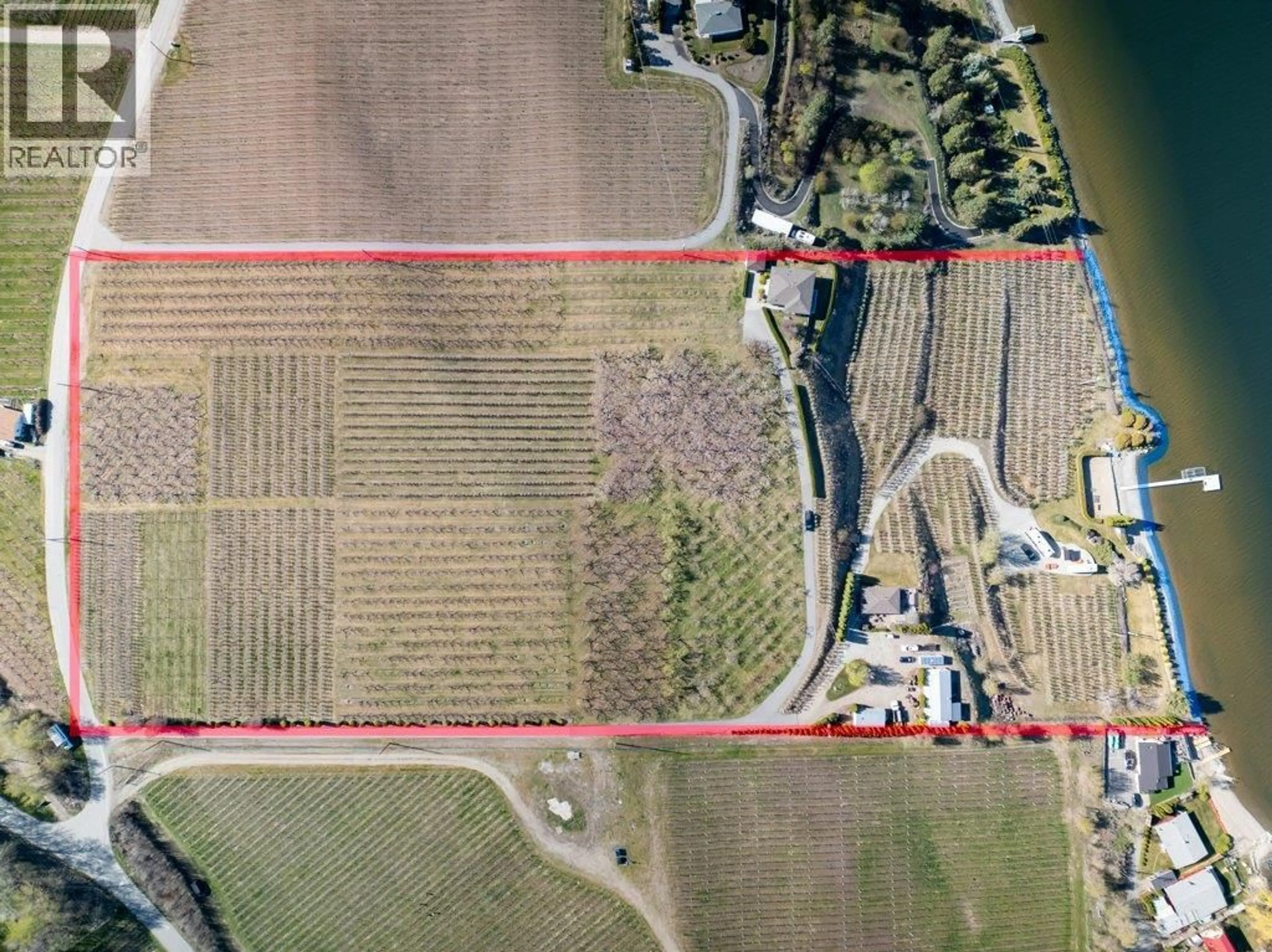 A pic from outside/outdoor area/front of a property/back of a property/a pic from drone, unknown for 14807 89TH STREET, Osoyoos British Columbia V0H1V2