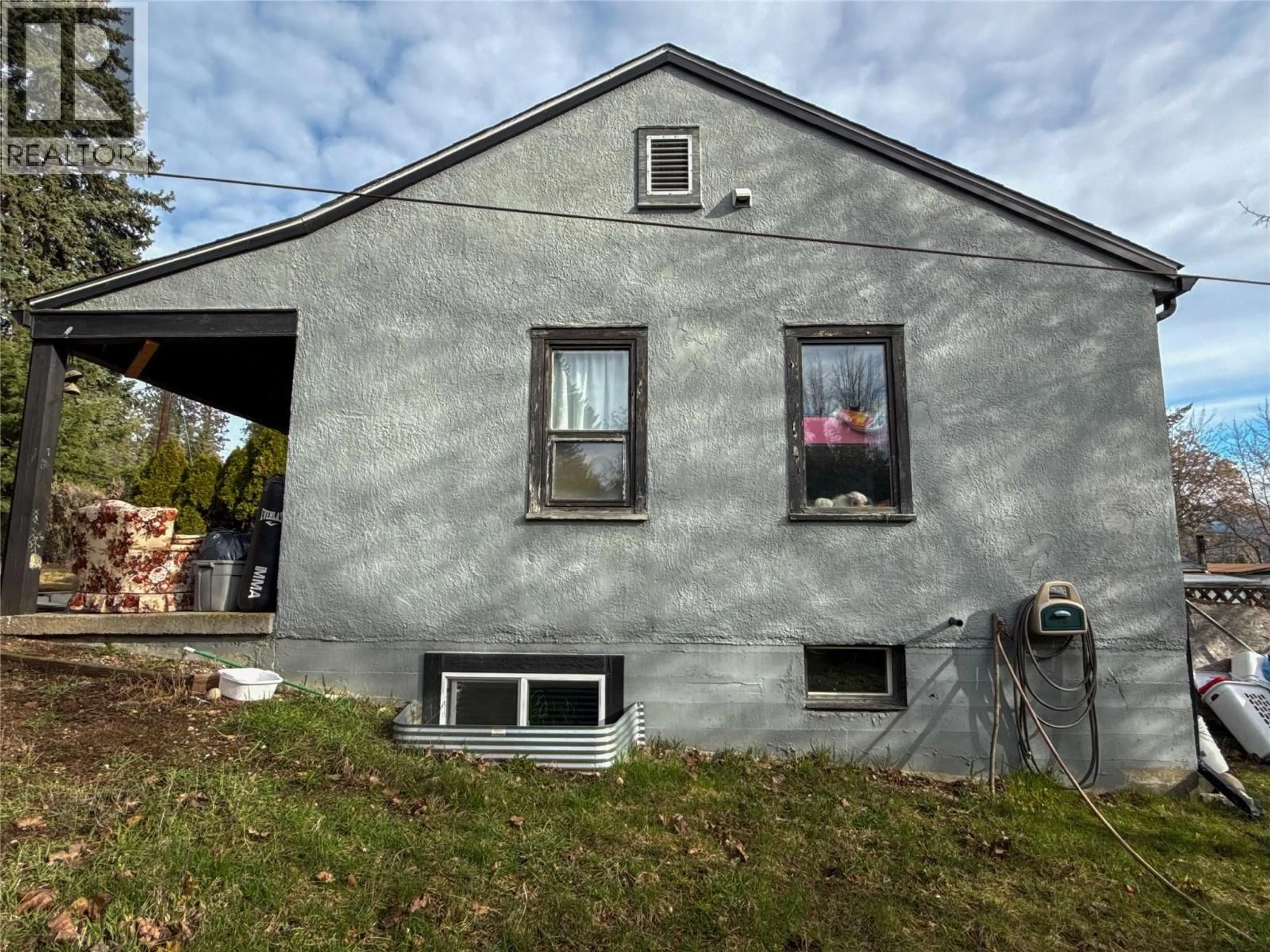 Unknown for 2533 COLUMBIA AVENUE, Castlegar British Columbia V1N2X4