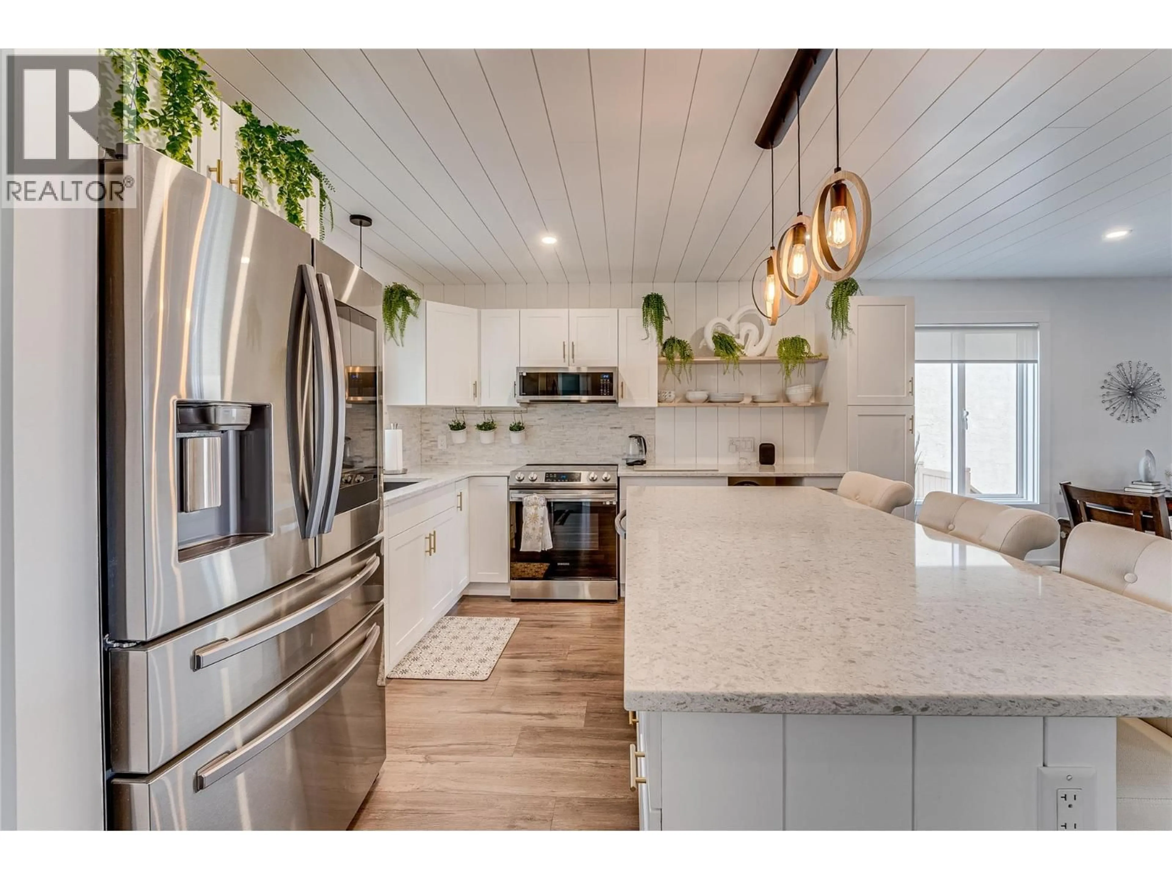 Open concept kitchen, unknown for 4 - 3930 20 STREET, Vernon British Columbia V1T4C9