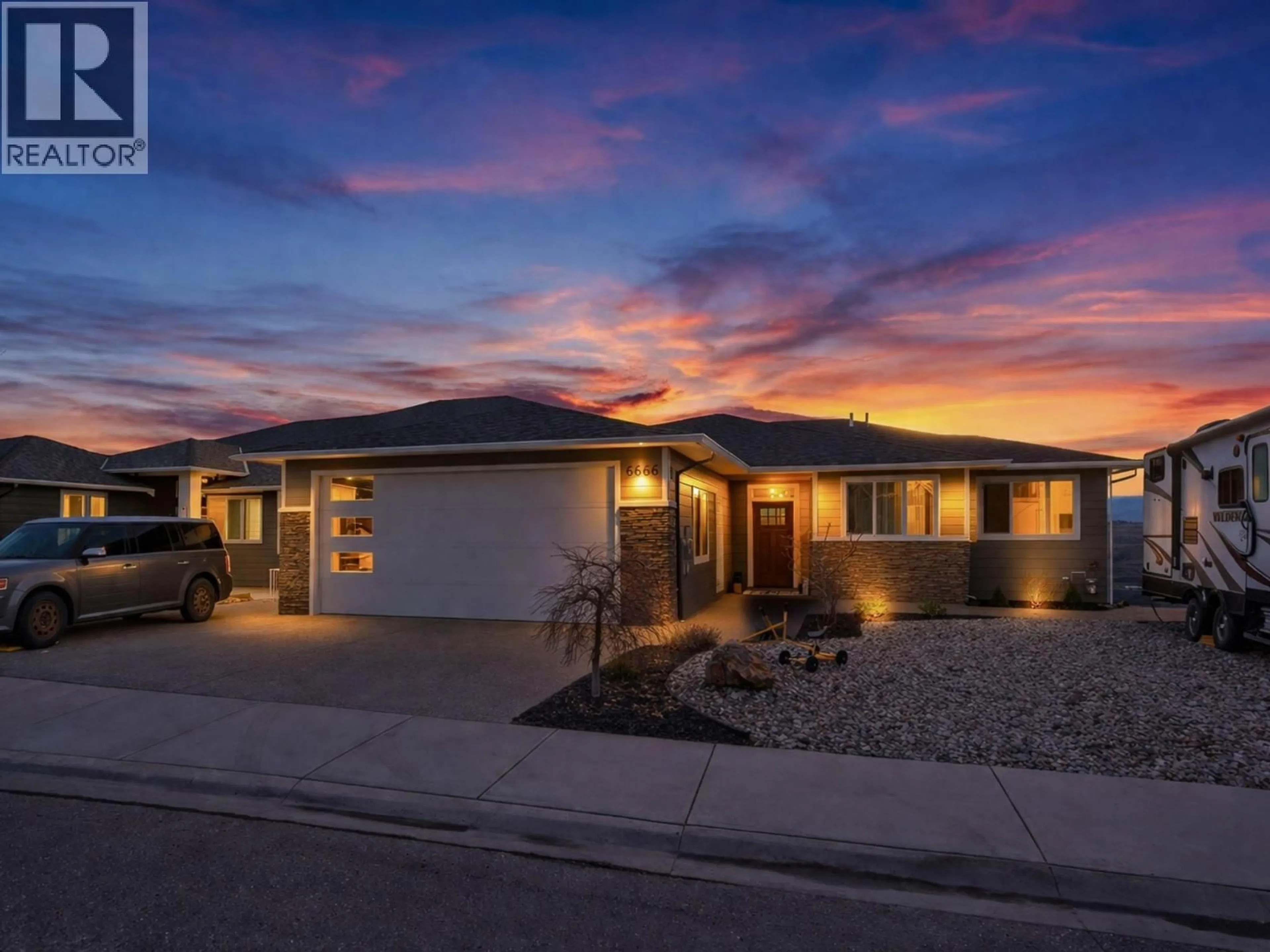 Home with vinyl exterior material, street for 6666 BLACKCOMB WAY, Vernon British Columbia V1B0A2