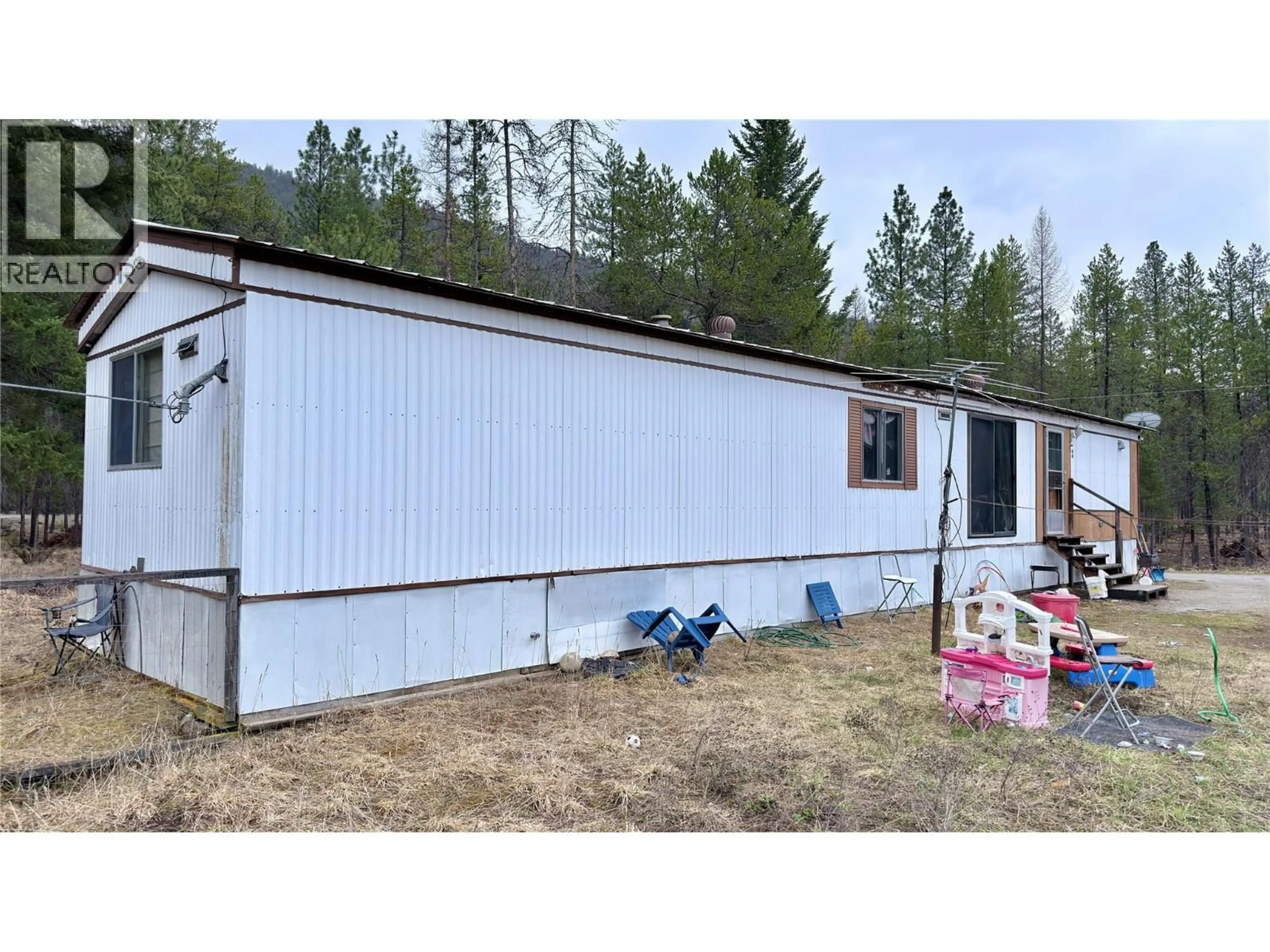 Shed for 11 HAGGEN ROAD, Beaverdell British Columbia V0H1A0