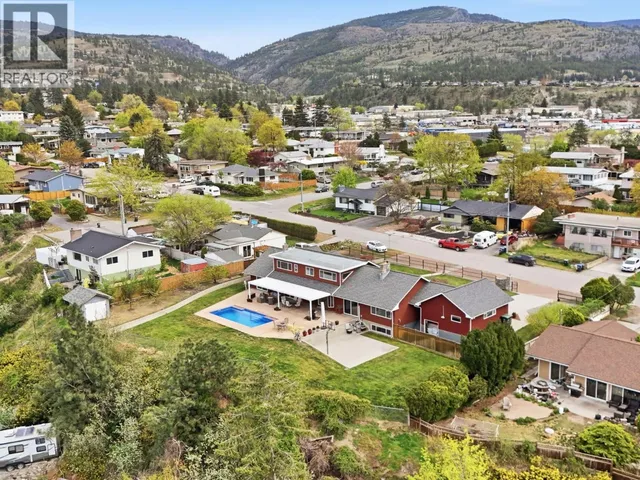 855 ROSS AVENUE, Penticton 5