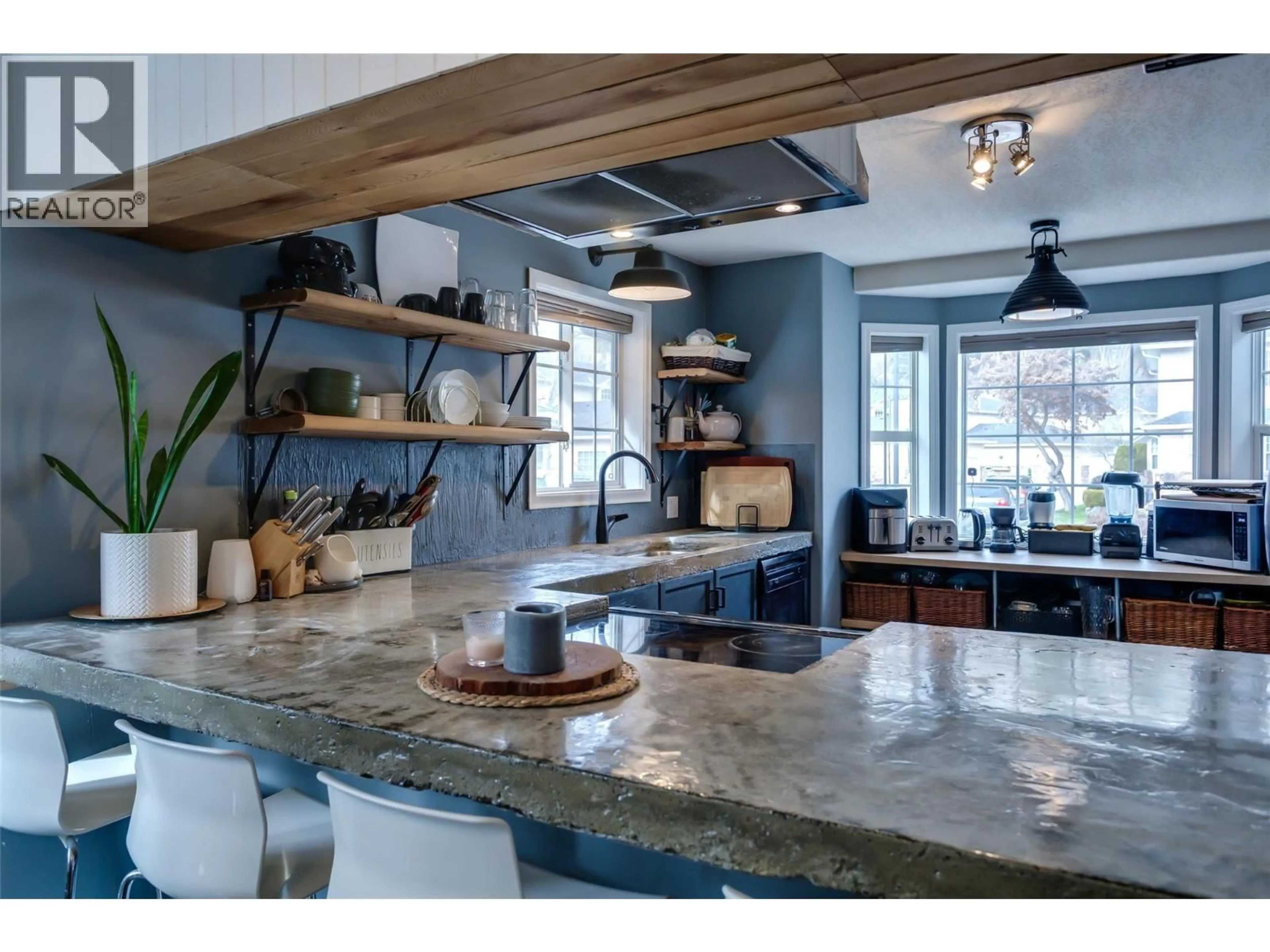 Open concept kitchen, unknown for 5 - 527 YATES ROAD, Kelowna British Columbia V1V1Z5
