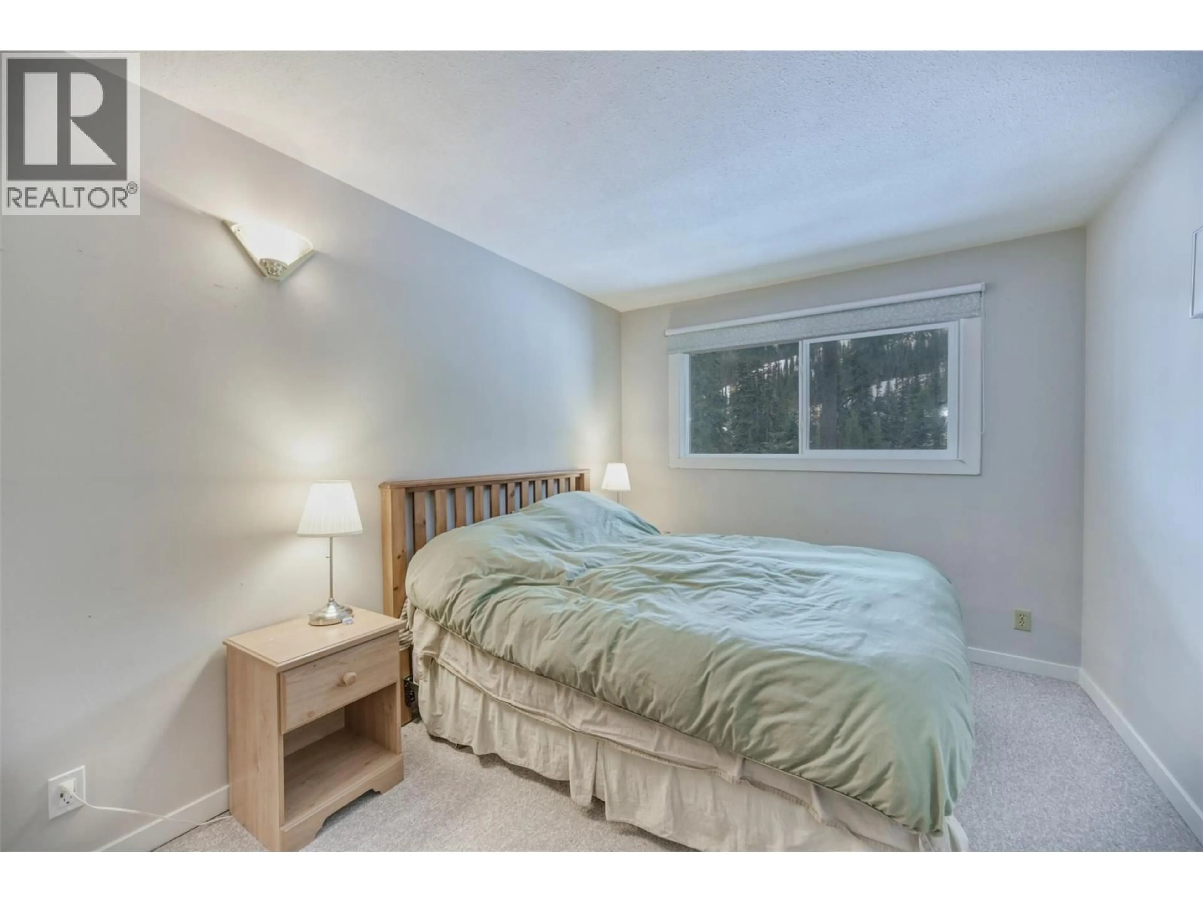 Bedroom with bed, unknown for 105 - 1191 APEX MOUNTAIN ROAD, Penticton British Columbia V2A0E2