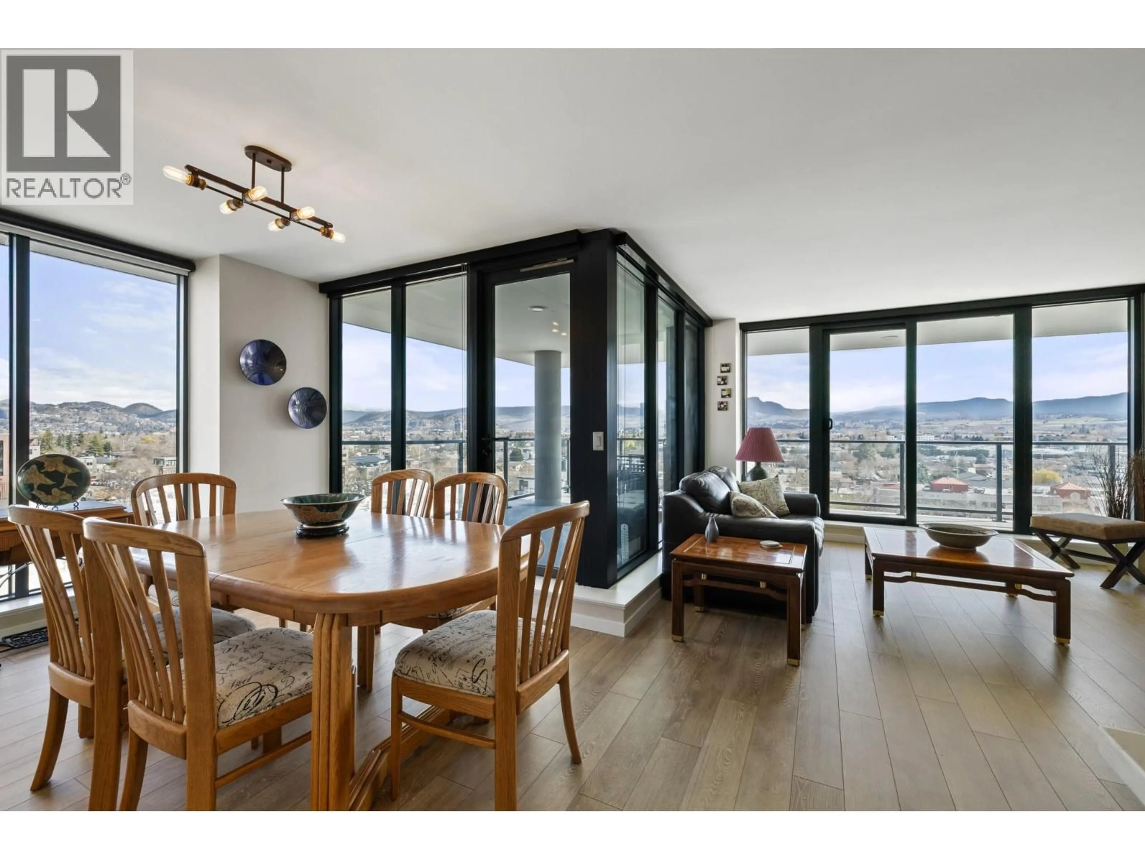 Dining room, wood/laminate floor for 901 - 485 GROVES AVENUE, Kelowna British Columbia V1Y0C1