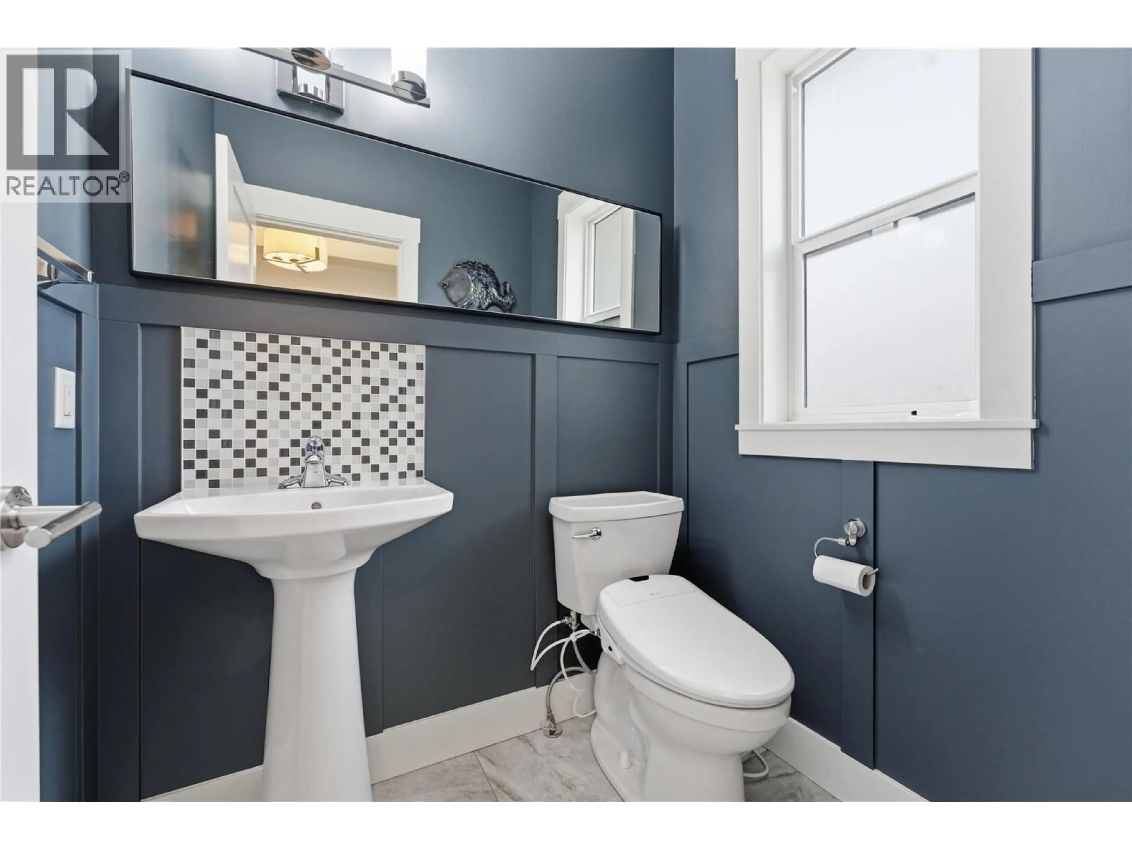 Standard bathroom, ceramic/tile floor for 1812 50 AVENUE, Vernon British Columbia V1T4E8
