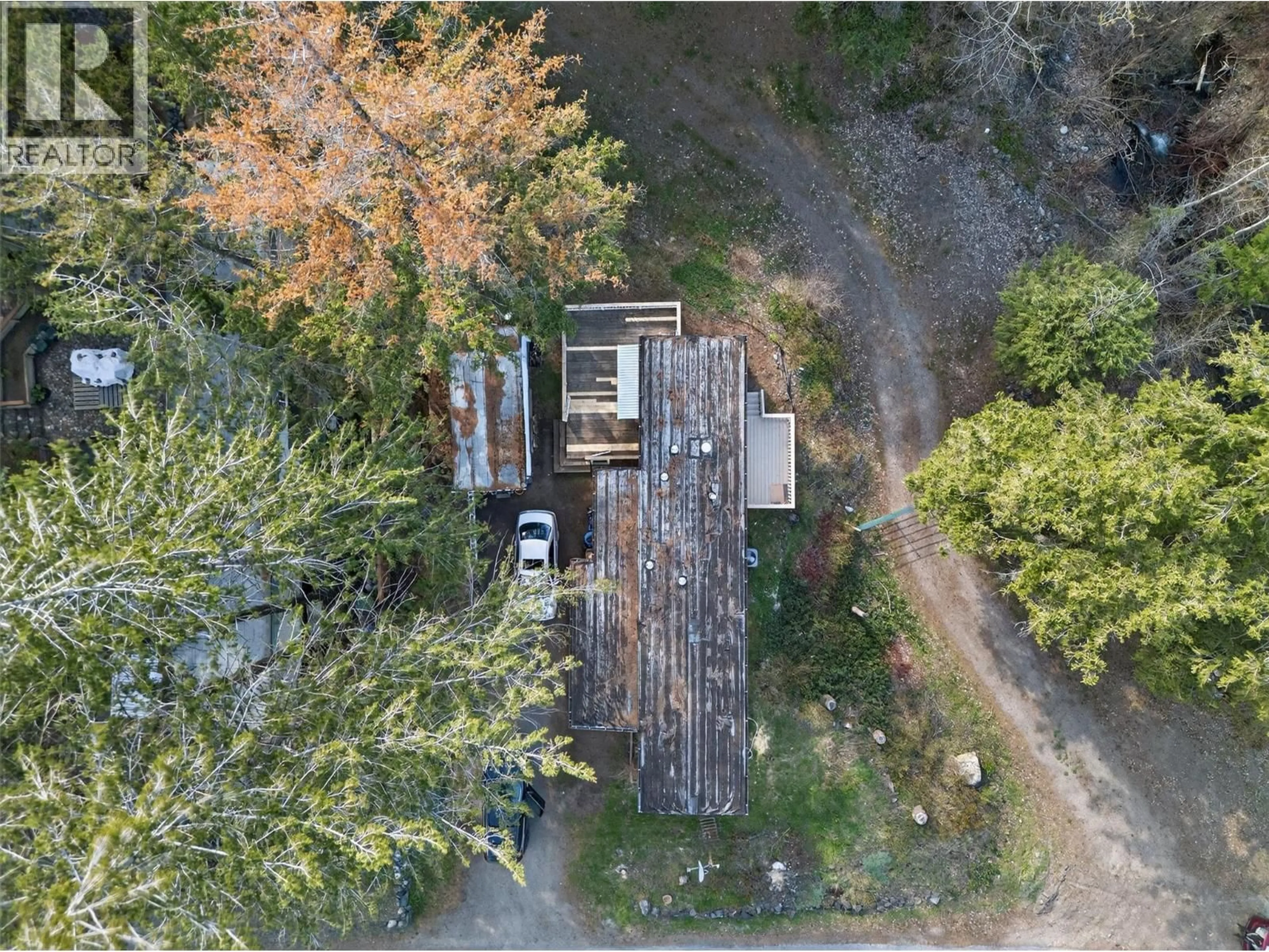 A pic from outside/outdoor area/front of a property/back of a property/a pic from drone, unknown for 16 - 1514 HWY 3A OTHER, Keremeos British Columbia V0X1N6