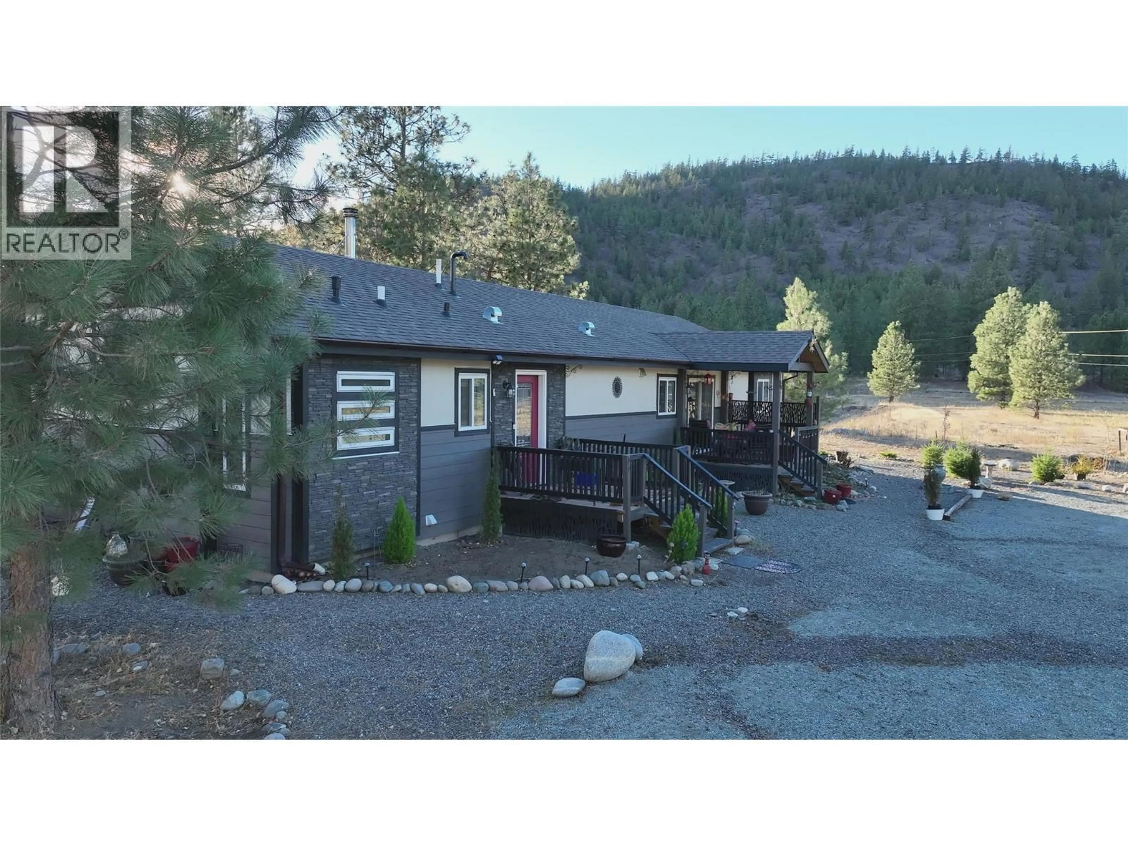 A pic from outside/outdoor area/front of a property/back of a property/a pic from drone, mountain view for 3020 PROSPECT CREEK FSR ROAD, Merritt British Columbia V1K1N8