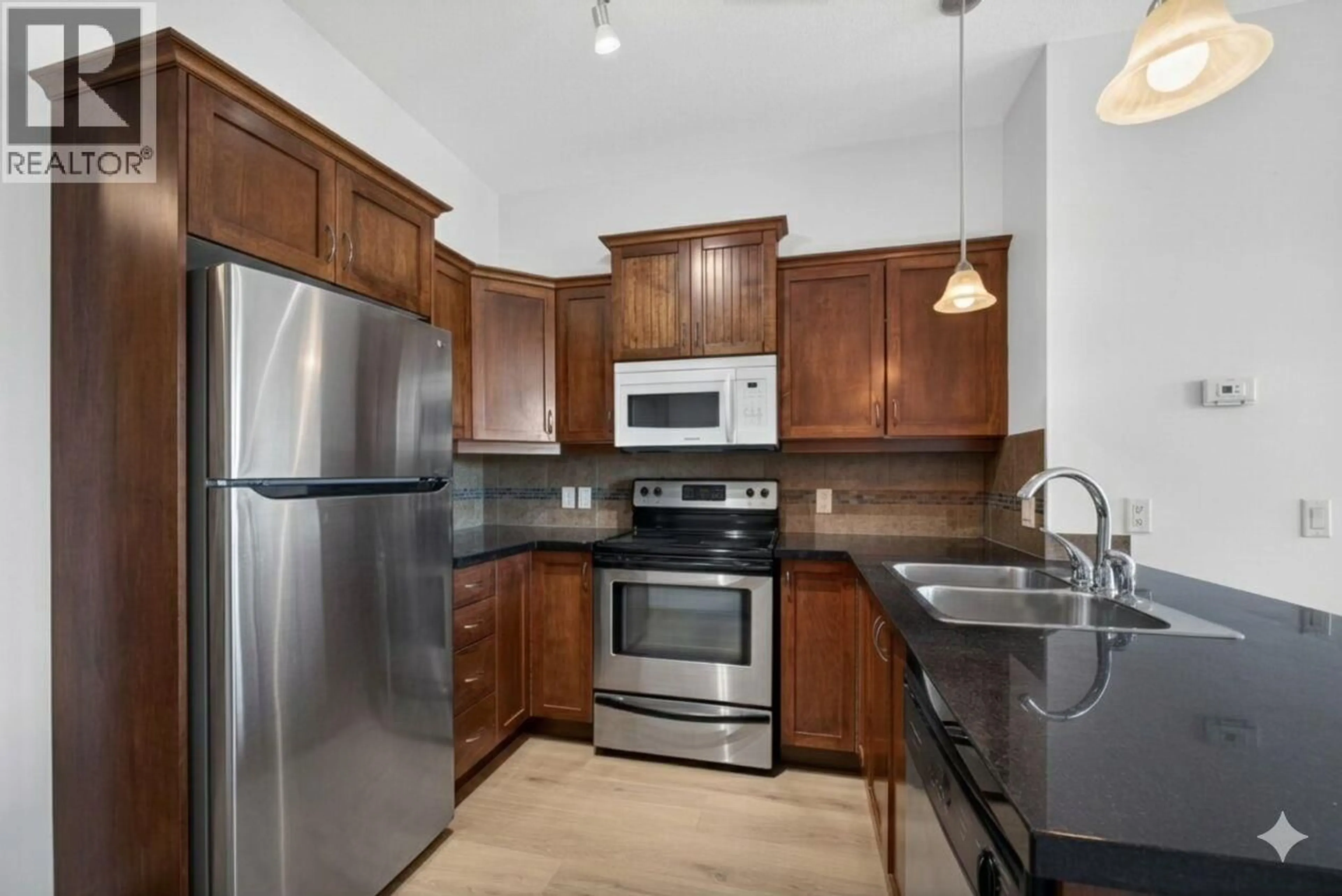 Standard kitchen, unknown for 201 - 3545 CARRINGTON ROAD, West Kelowna British Columbia V4T3A1