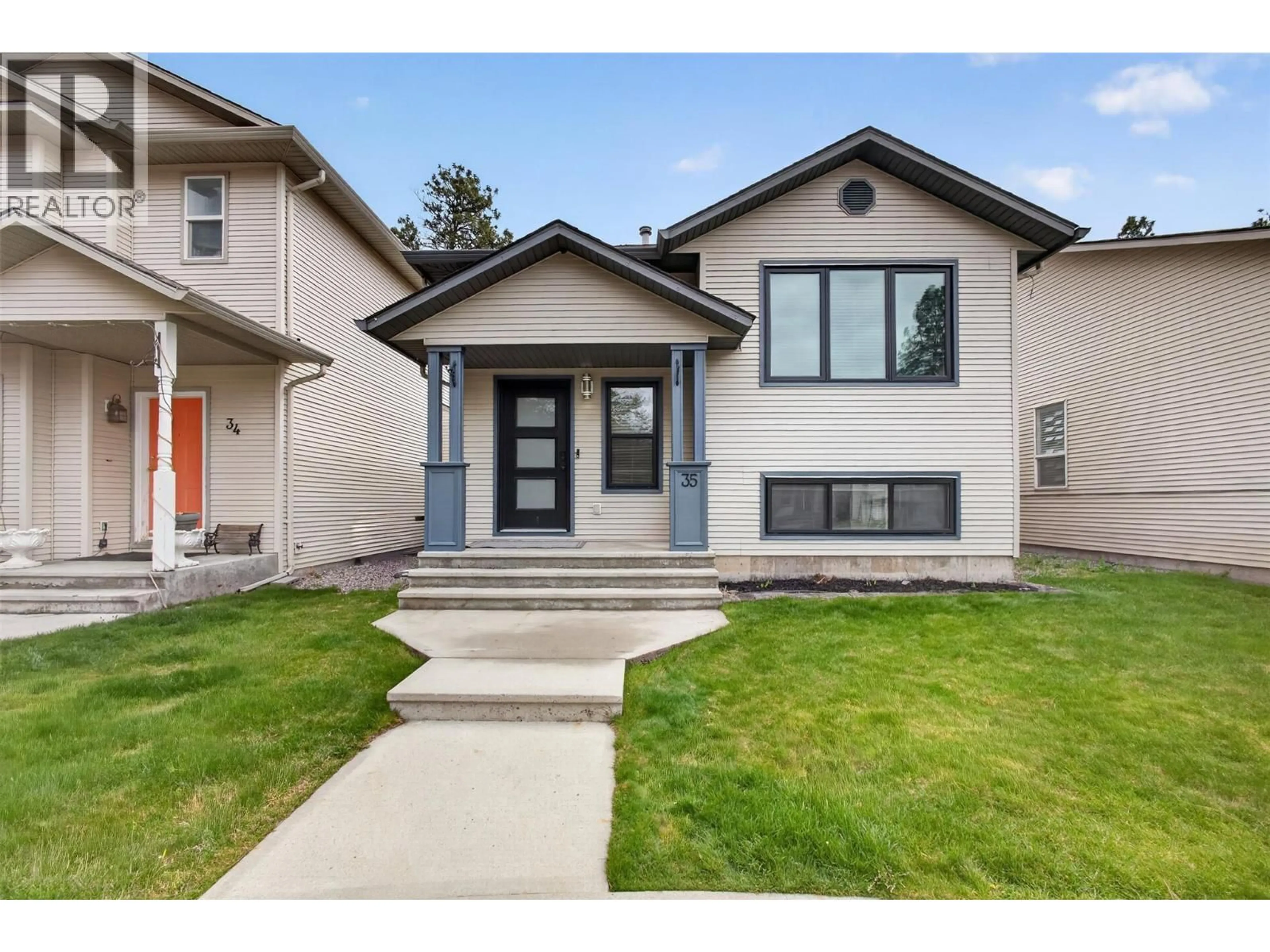 Home with brick exterior material, street for 35 - 2210 HORIZON DRIVE, West Kelowna British Columbia V1Z3L4