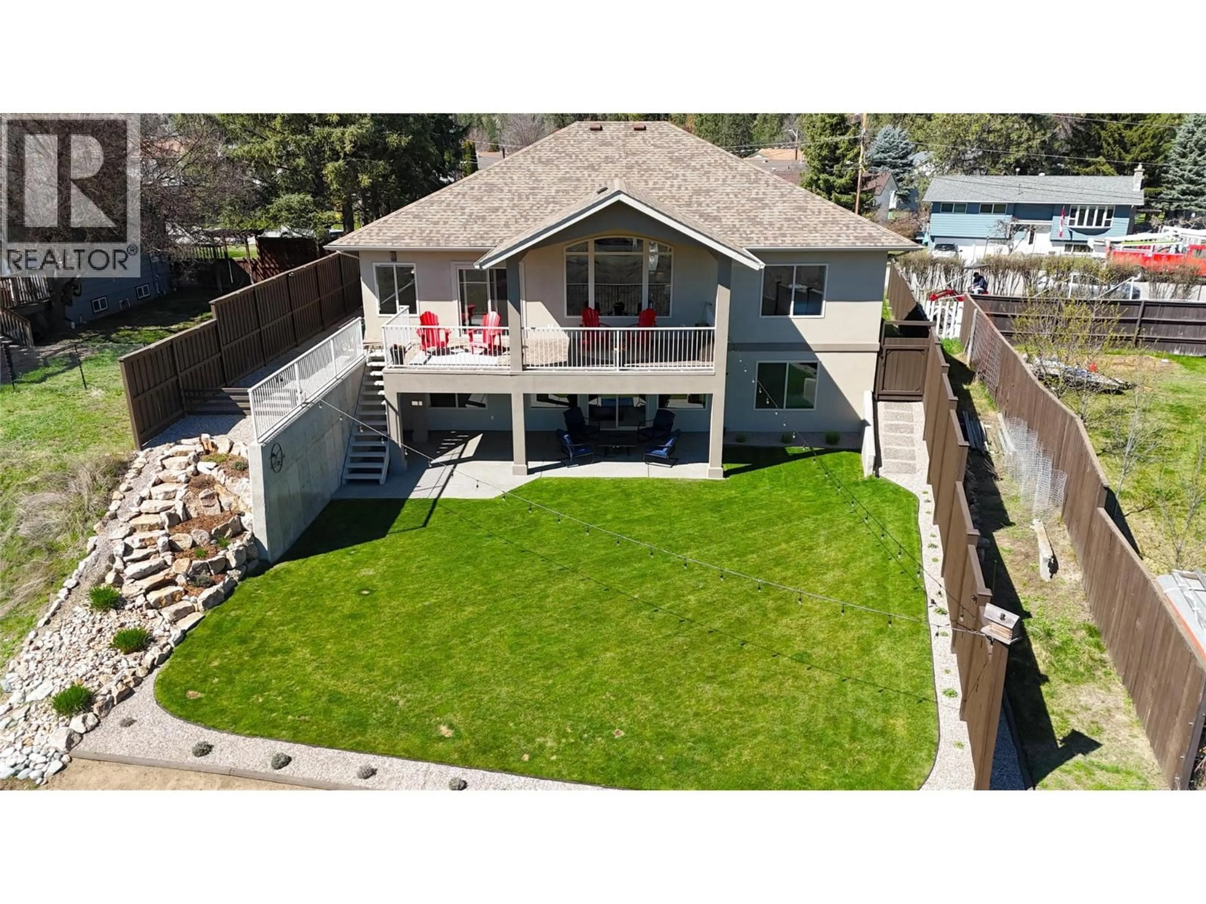 A pic from outside/outdoor area/front of a property/back of a property/a pic from drone, unknown for 7958 MCCALLUM VIEW DRIVE, Grand Forks British Columbia V0H1H2