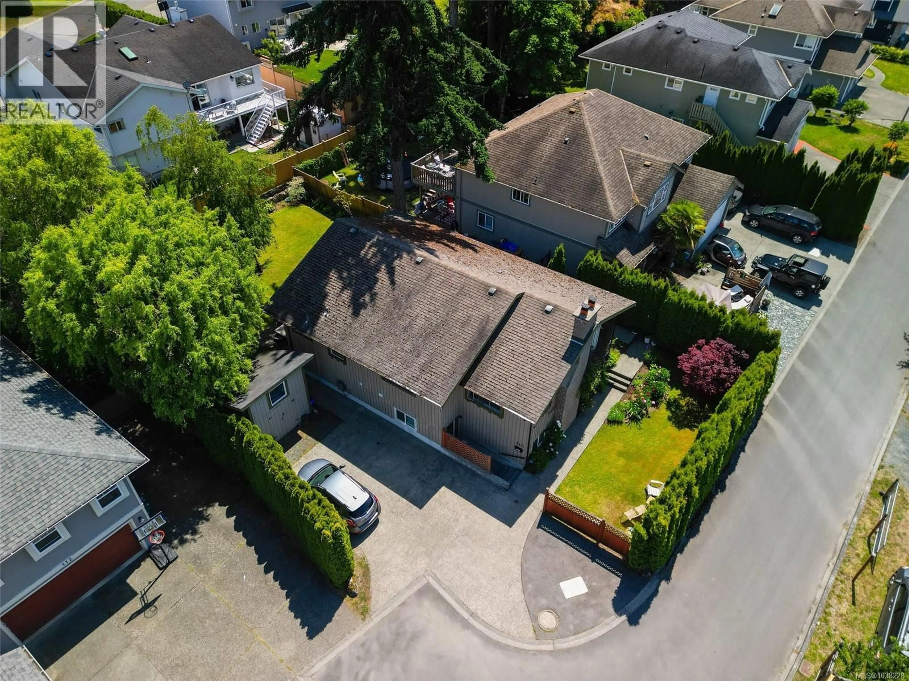Unknown for 110 JEDBURGH PLACE, View Royal British Columbia V9B6N7