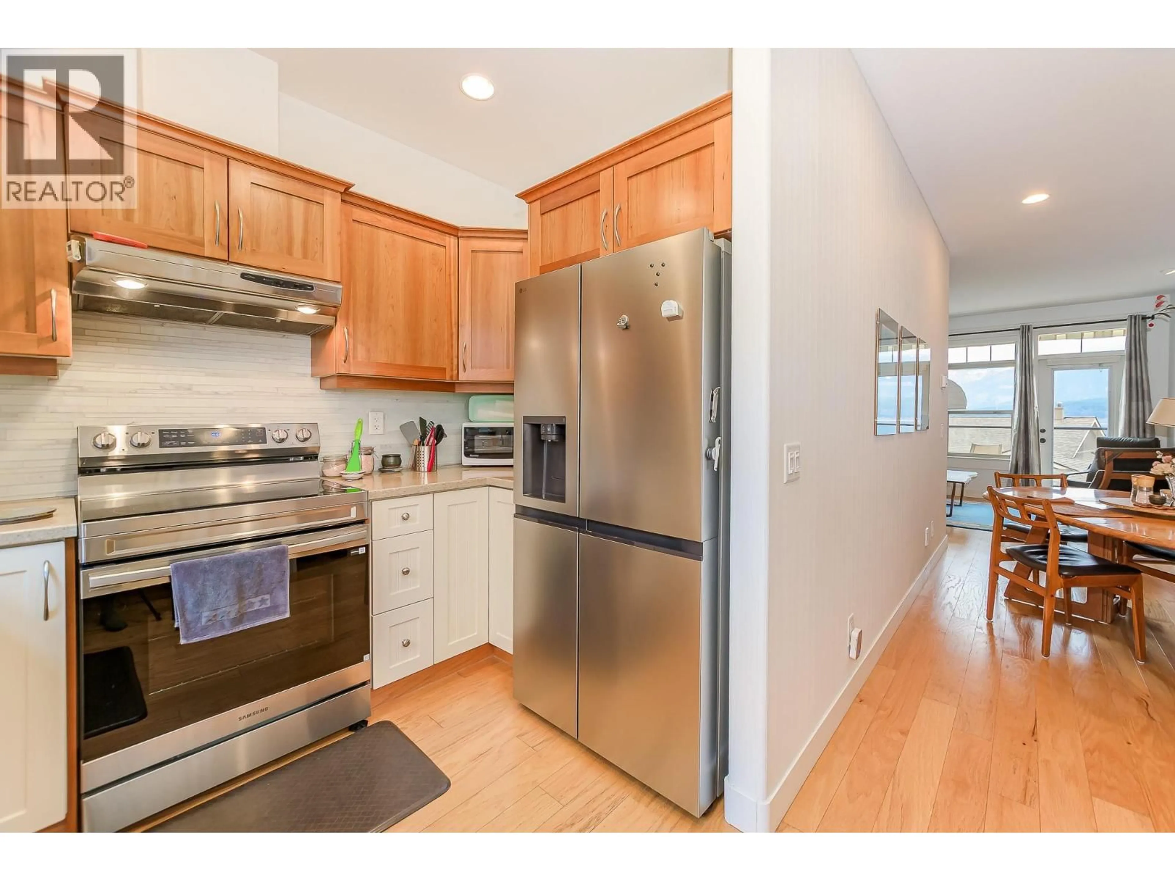 Standard kitchen, wood/laminate floor for 4420 14 STREET NORTHEAST, Salmon Arm British Columbia V1E1P9