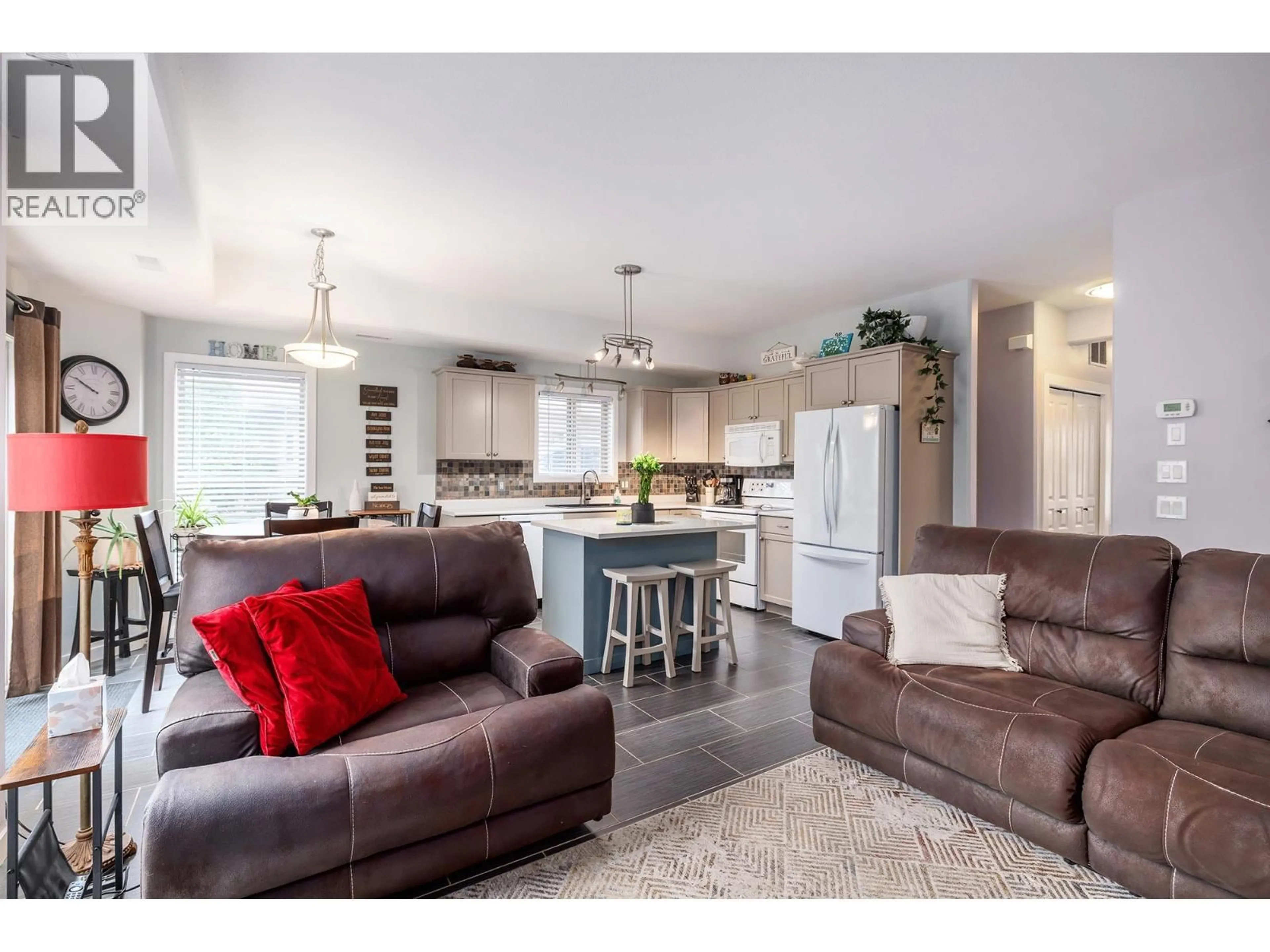 Open concept kitchen, unknown for 9 - 3339 CLEMENT ROAD, Lake Country British Columbia V4V2M5
