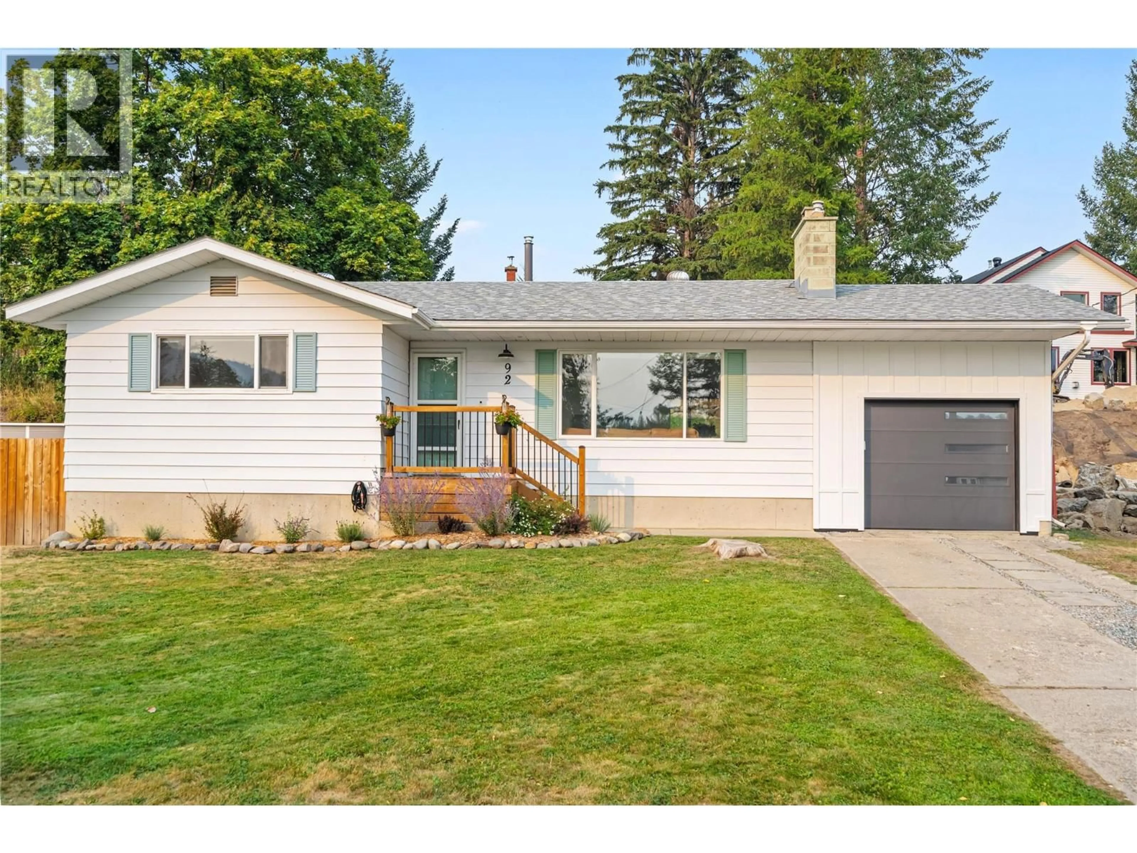 Home with vinyl exterior material, street for 92 103RD AVENUE, Kimberley British Columbia V1A3A5