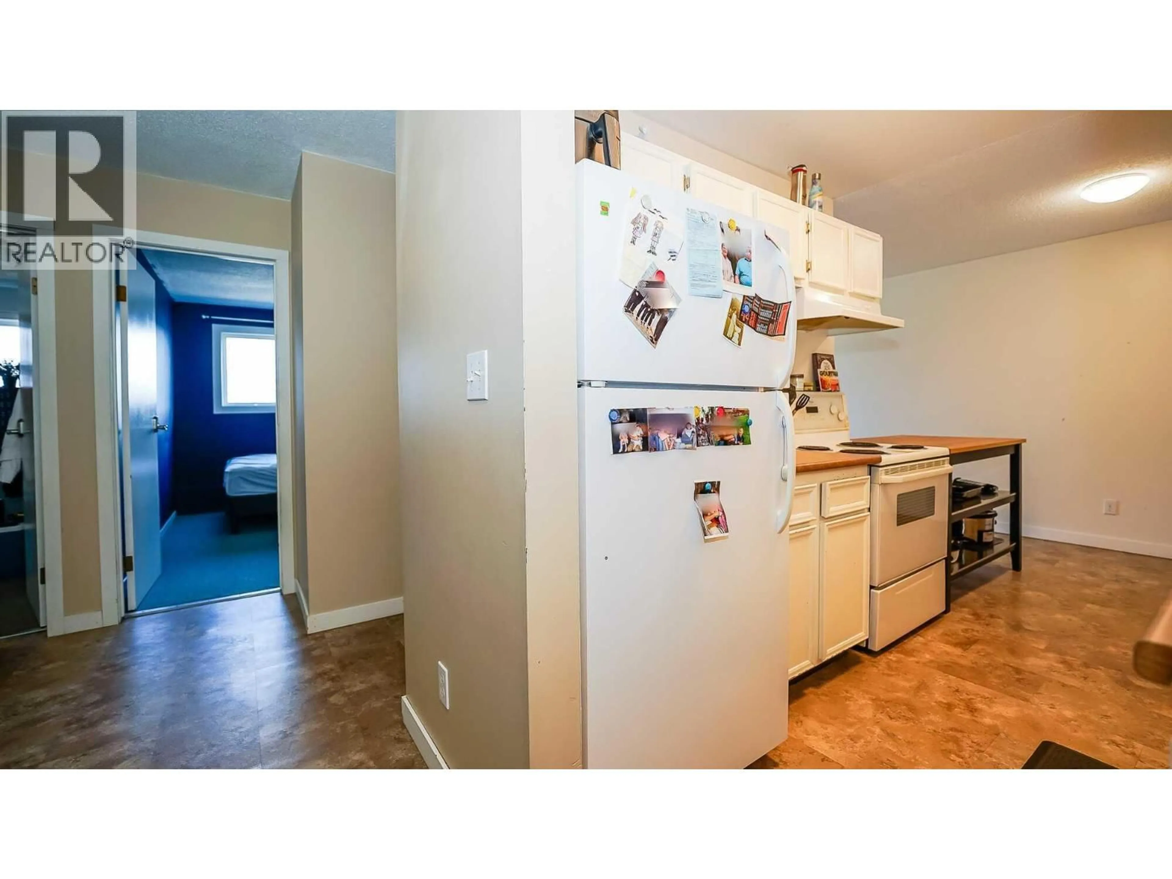 Standard kitchen, unknown for 18 - 1595 SUMMIT DRIVE, Kamloops British Columbia V2C1E9