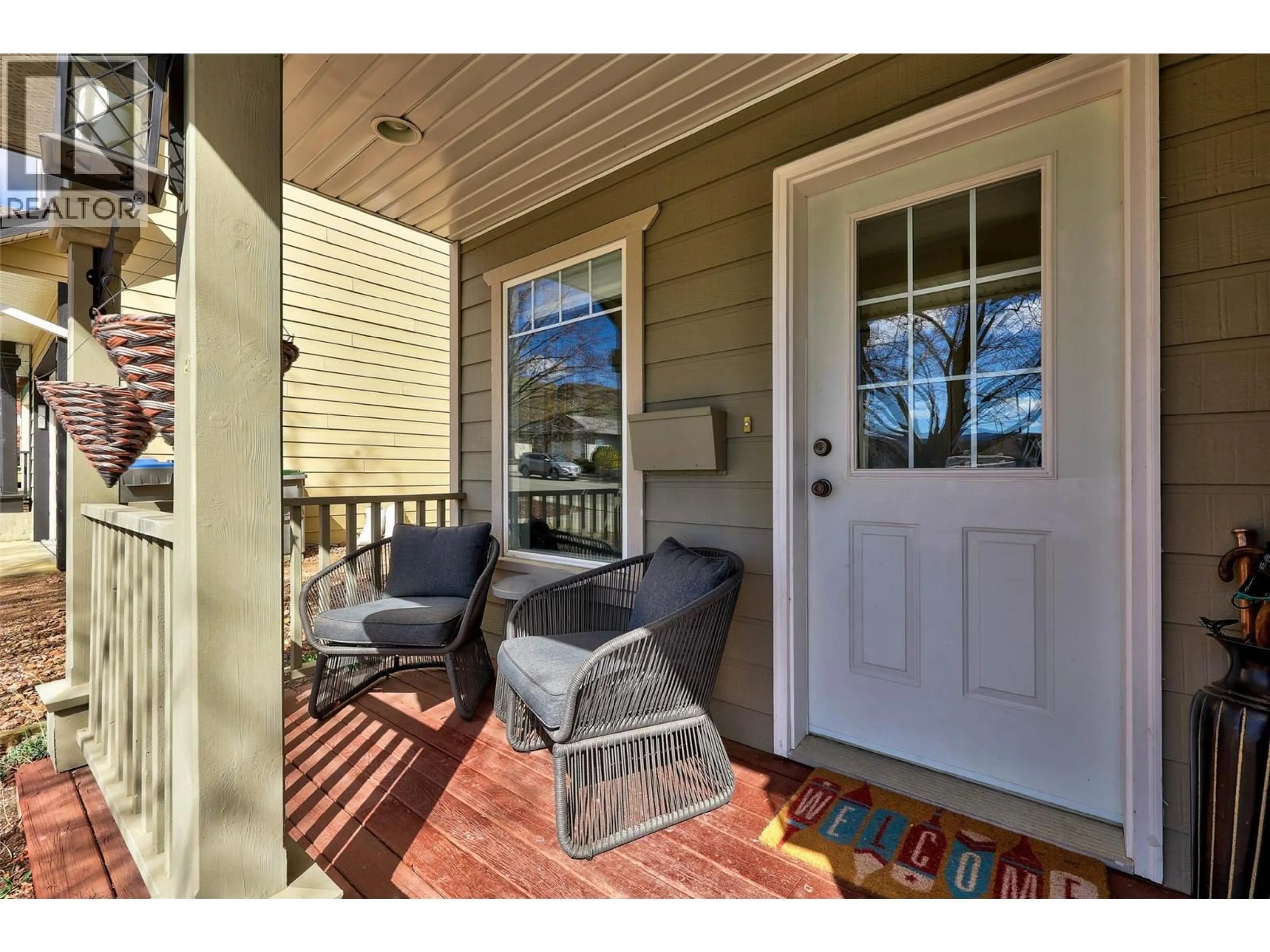 Indoor entryway for 1192 RAVEN DRIVE, Kamloops British Columbia V2B8P3