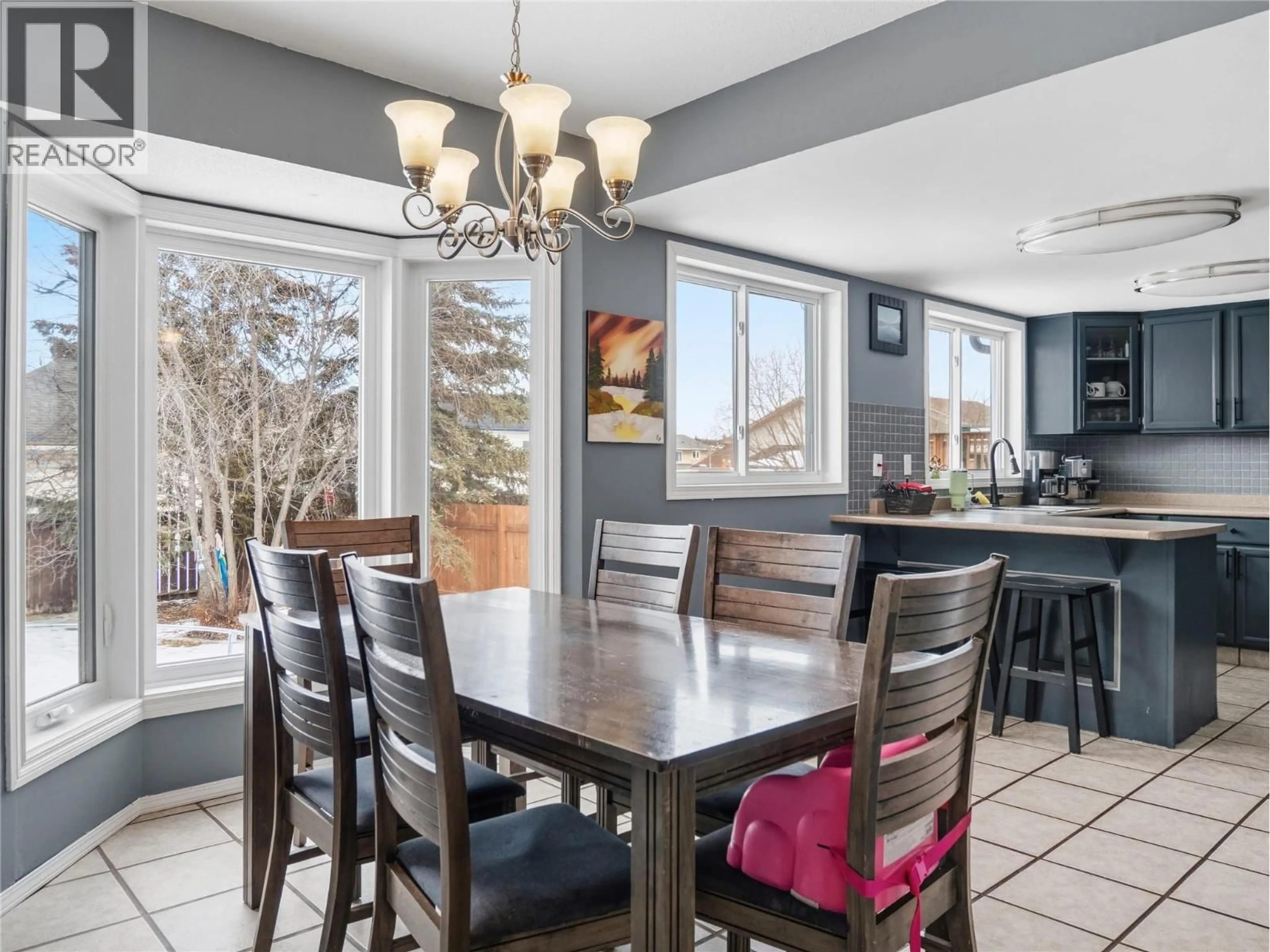 Open concept kitchen, unknown for 10718 CYPRUS COURT, Dawson Creek British Columbia V1G2N4