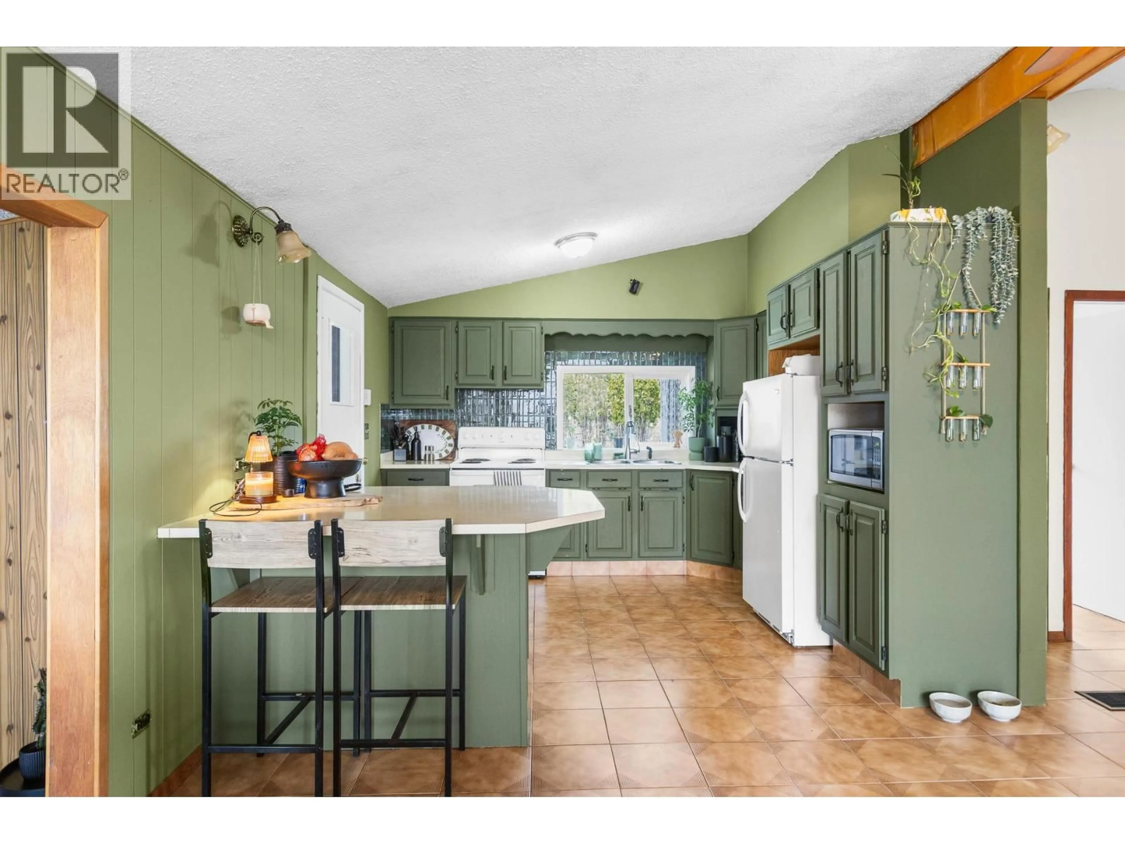 Open concept kitchen, ceramic/tile floor for 3858 ANGUS DRIVE, West Kelowna British Columbia V4T2J8