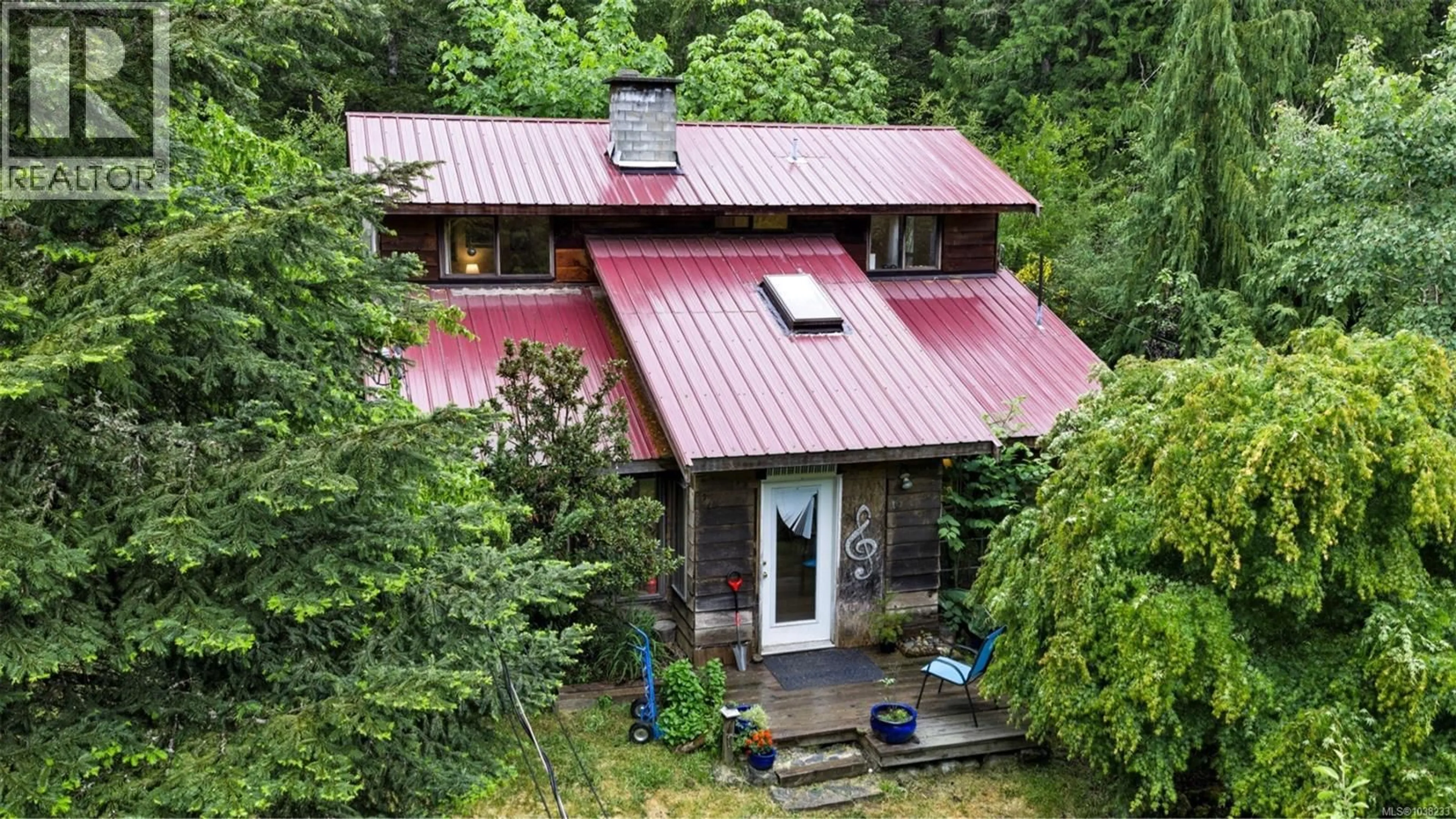 A pic from outside/outdoor area/front of a property/back of a property/a pic from drone, building for 1865 OLDHAM ROAD, Shawnigan Lake British Columbia V8H0B4