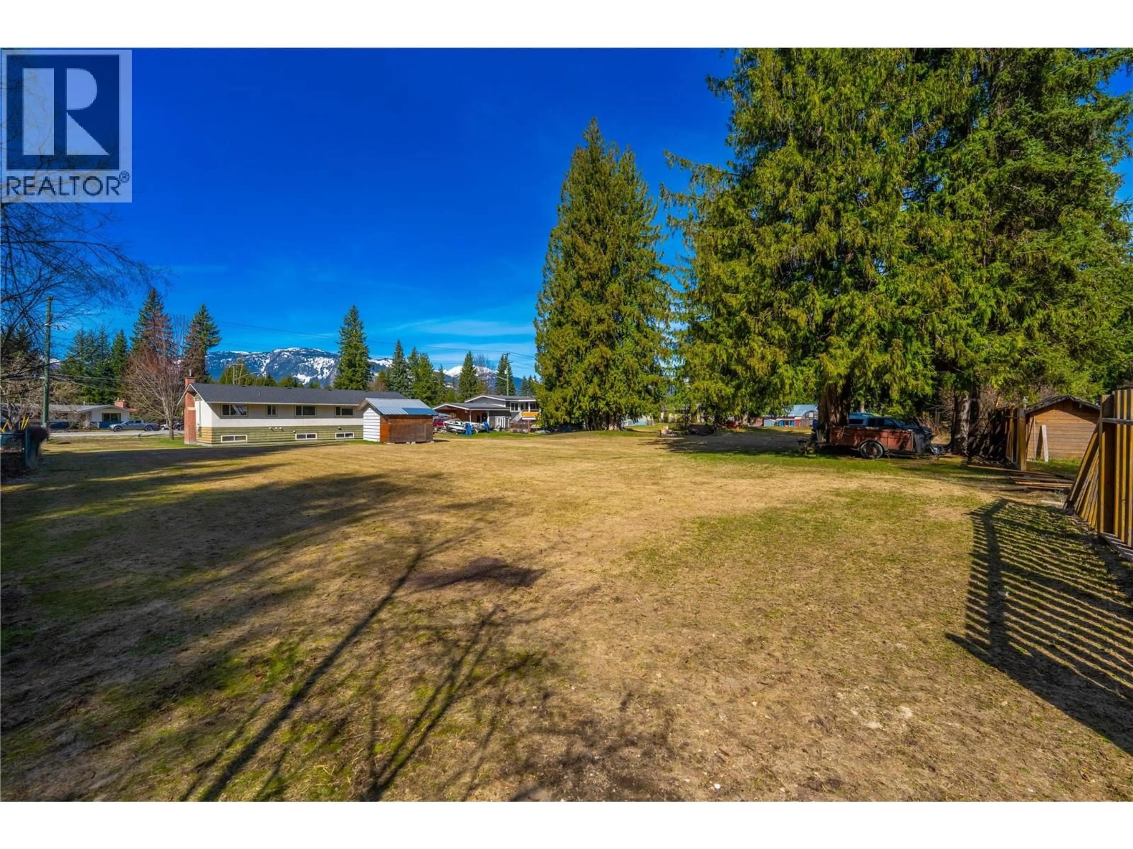 A pic from outside/outdoor area/front of a property/back of a property/a pic from drone, unknown for 1956 AIRPORT WAY, Revelstoke British Columbia V0E2S1