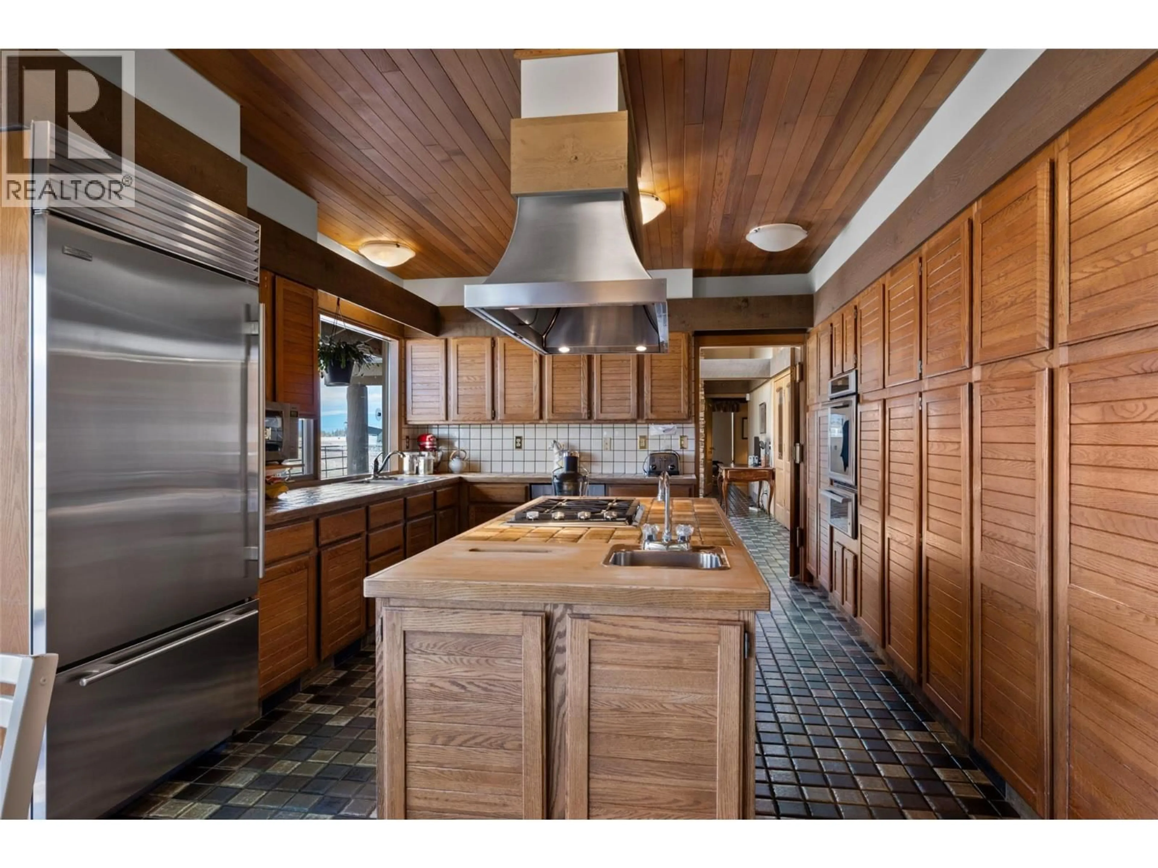 Unknown for 8140 BARNHARTVALE ROAD, Kamloops British Columbia V2C6W1