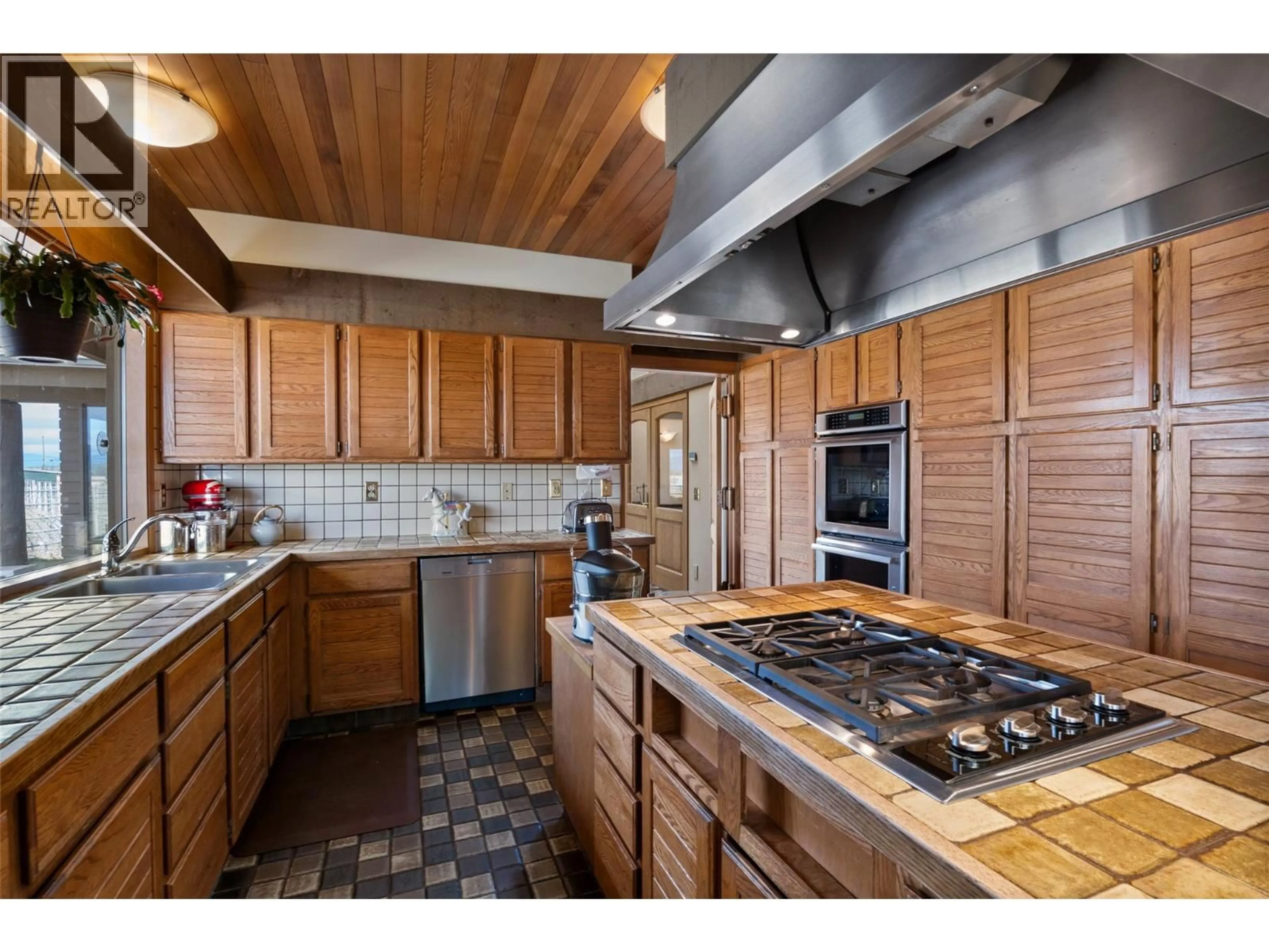 Unknown for 8140 BARNHARTVALE ROAD, Kamloops British Columbia V2C6W1