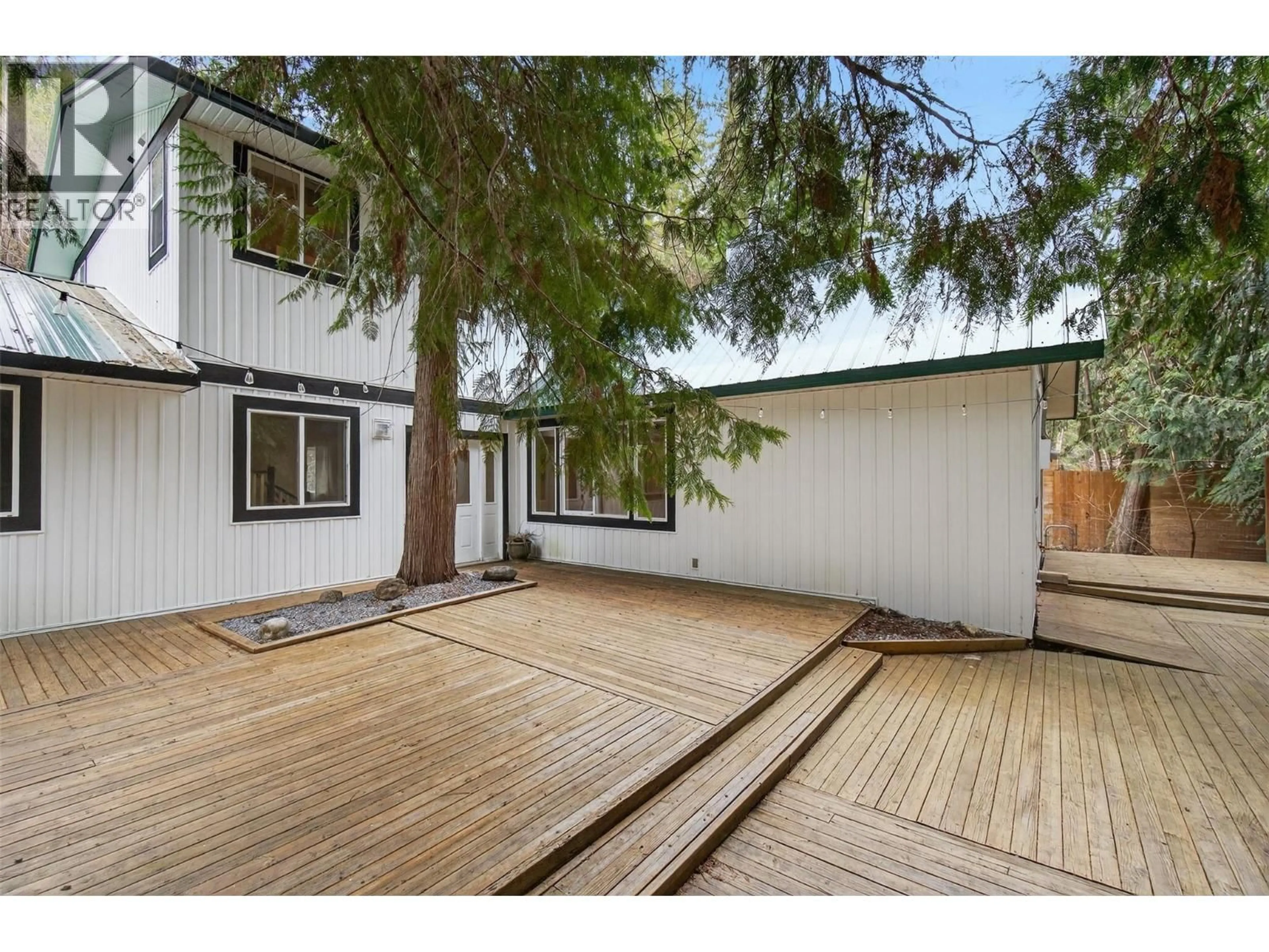 Unknown for 9048 HUMMING BIRD DRIVE, Swansea Point British Columbia V0E2K2