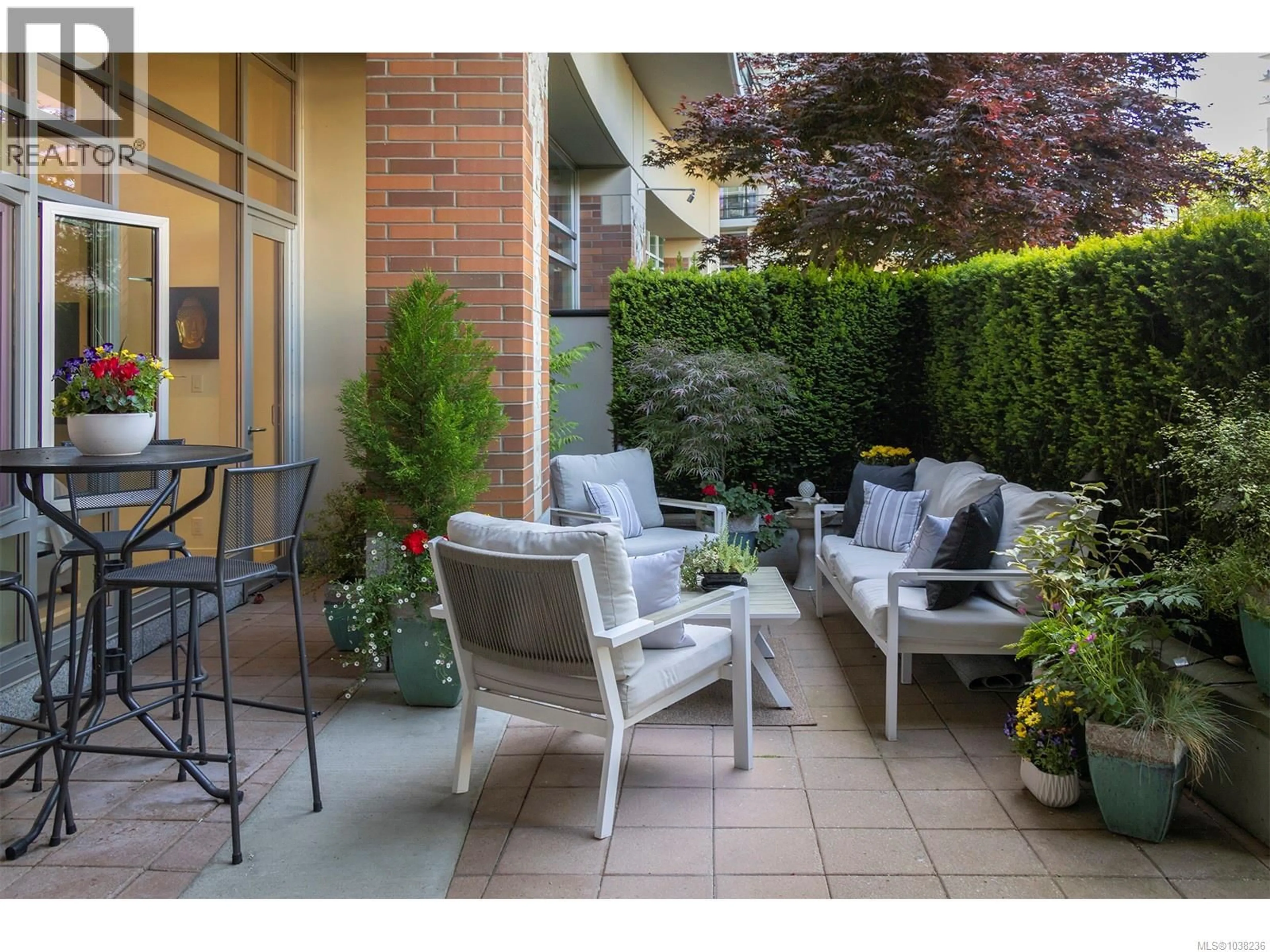 Patio, street for N106 - 737 HUMBOLDT STREET, Victoria British Columbia V8W1B1