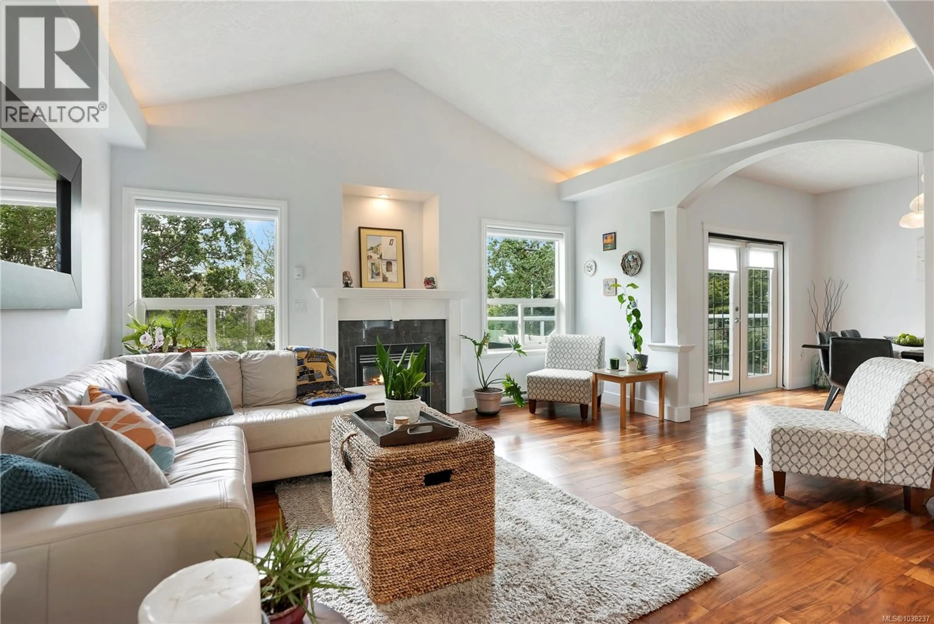 Living room with furniture, unknown for 1759 MAMICH CIRCLE, Saanich British Columbia V8N6M9