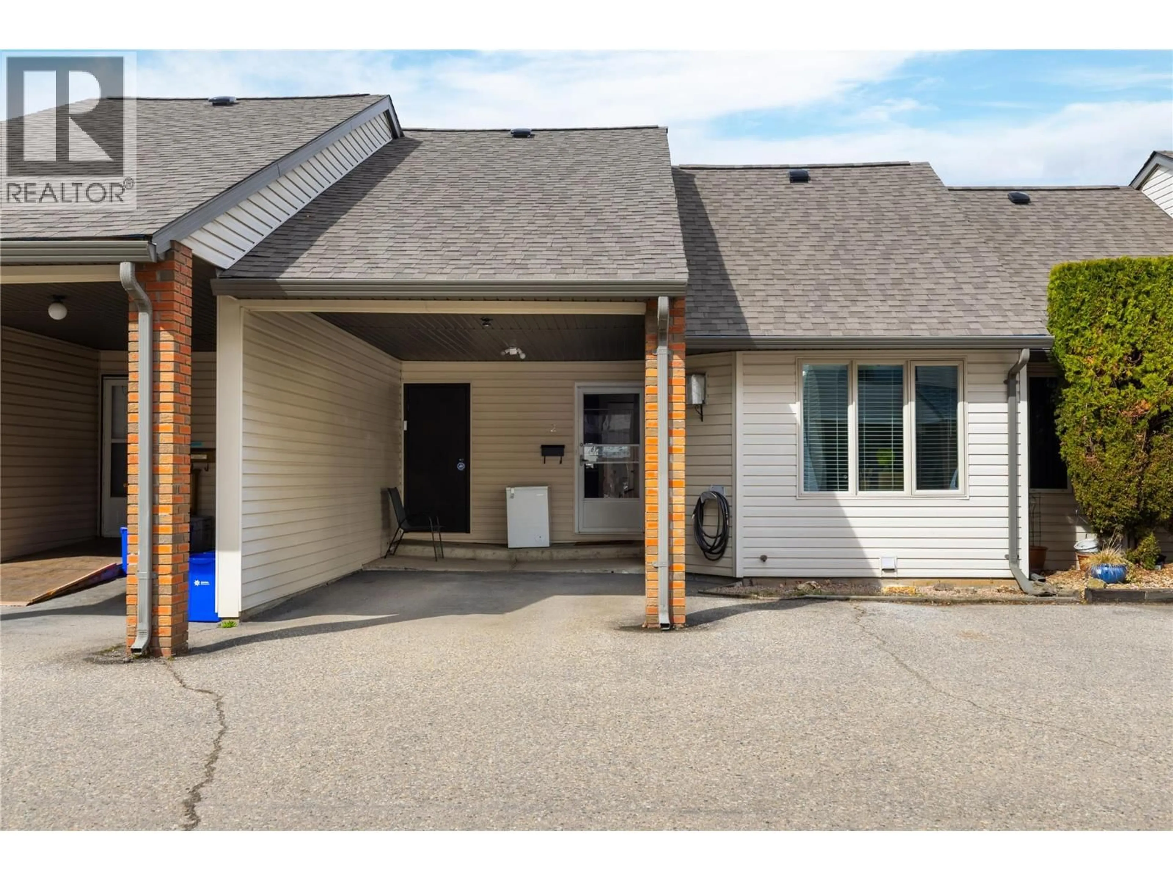 Unknown for 2 - 4004 24 AVENUE, Vernon British Columbia V1T1M4