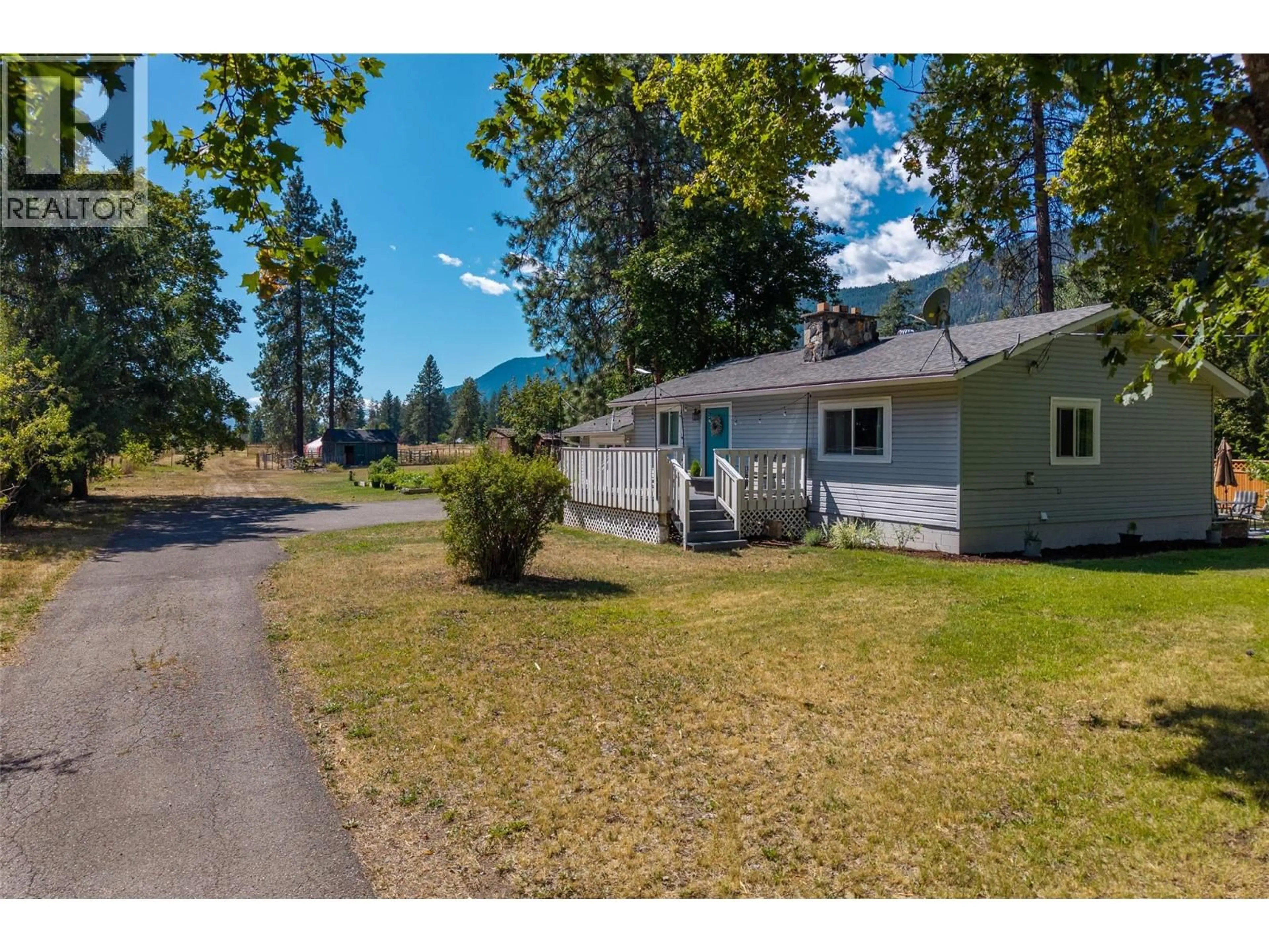 A pic from outside/outdoor area/front of a property/back of a property/a pic from drone, mountain view for 268 MCLURE FERRY ROAD, McLure British Columbia V0E1E0